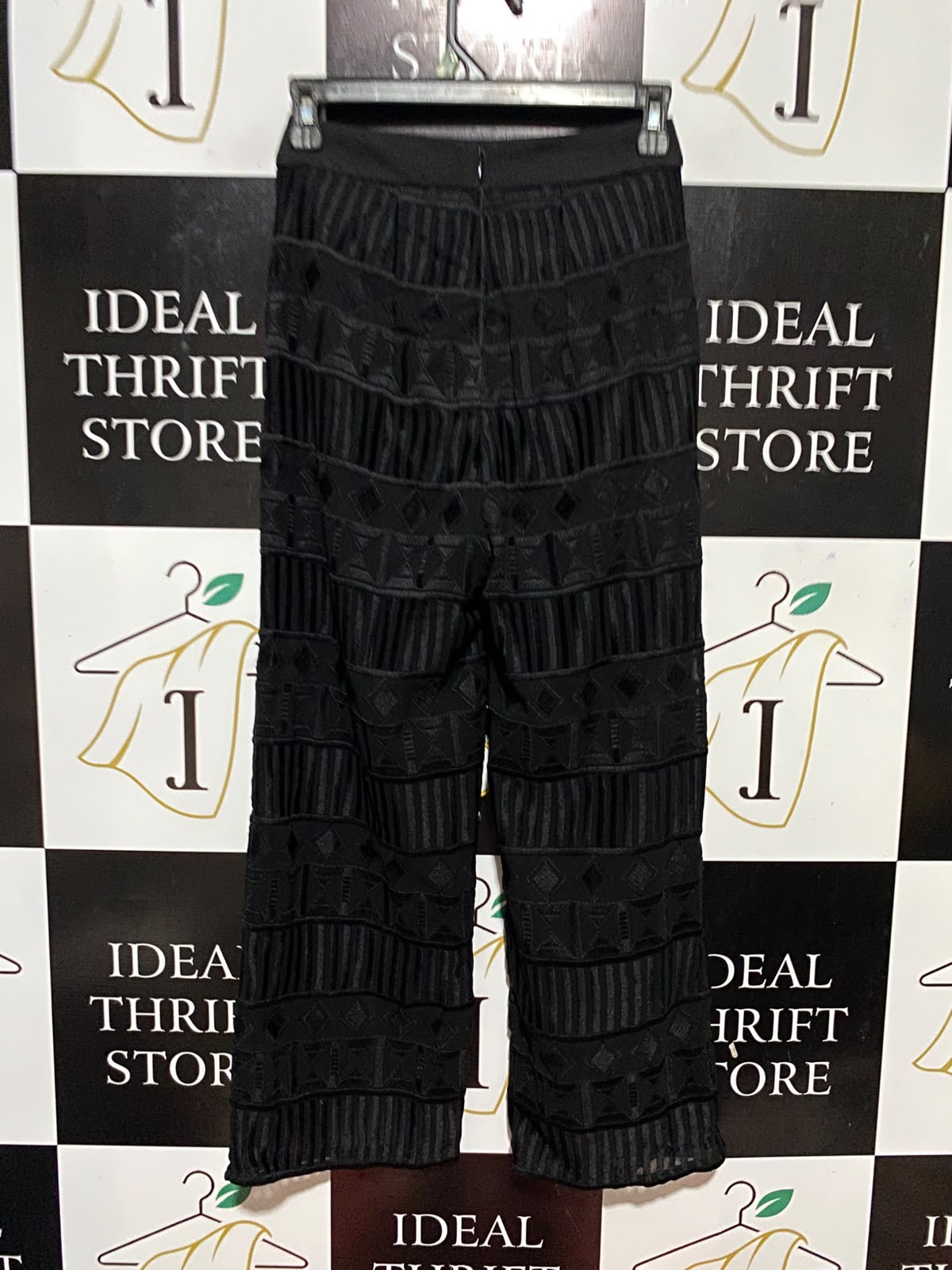 KOOKAI |XS| WAIST 24| B33| BLACK GEOMETRIC TEXTURED WIDE LEG PANTS