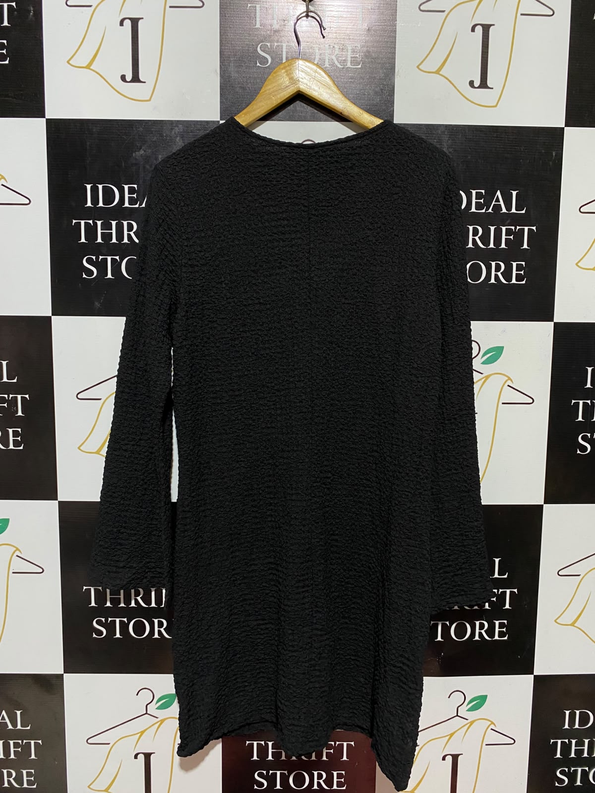 H&M |XL| BUST 21| B34| BLACK TEXTURED CREWNECK LONG SLEEVE SHIFT DRESS COMFORT FIT TUNICS TOP