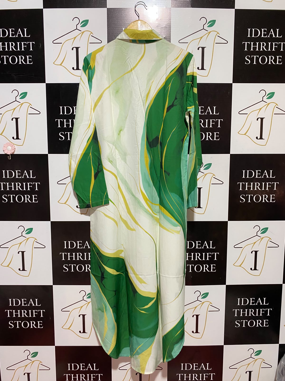 |L| BUST 21| B34| PREMIUM ABSTRACT MARBLE VIBRANT GREEN AND YELLOW PRINT BUTTON-DOWN MIDI SHIRT DRESS