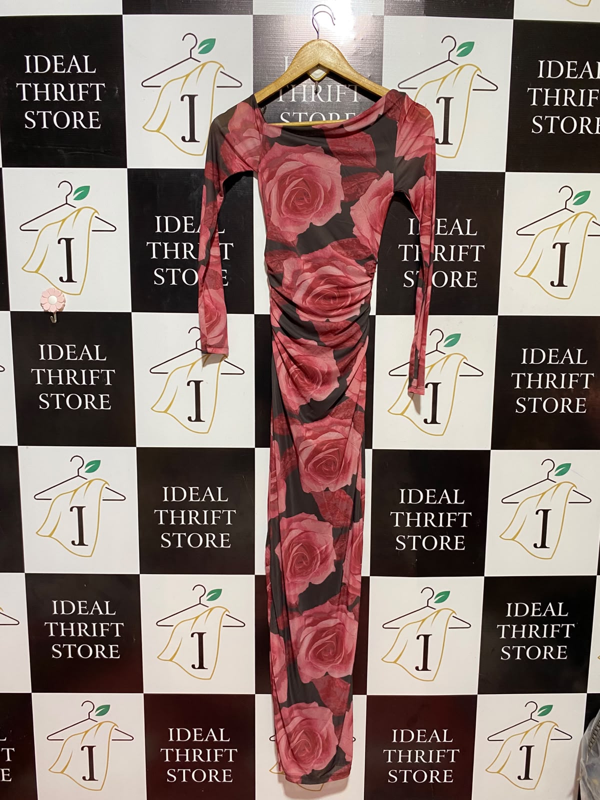 SUPRE |XS| BUST 12| A10| PREMIUM ASYMMETRICAL OFF-SHOULDER RUCHED BODYCON MAXI DRESS IN ROMANTIC ROSE PRINT