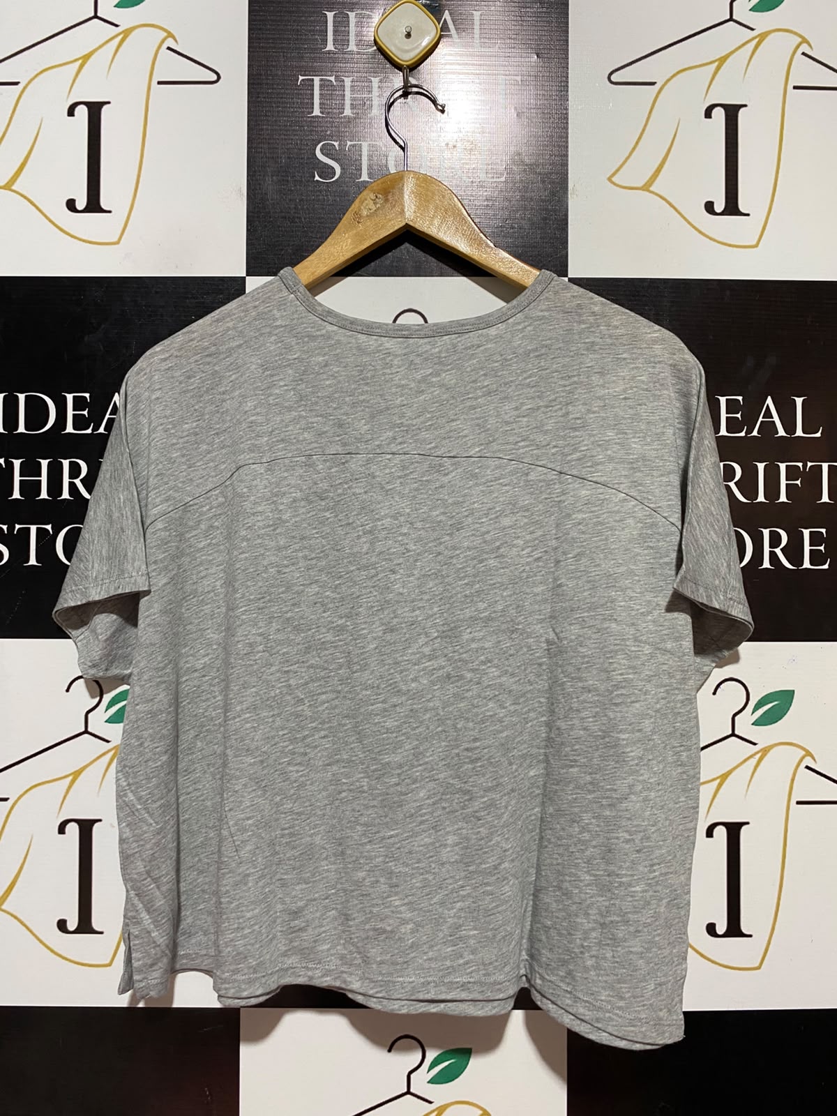 ADIDAS |L| BUST FREE| B34| PREMIUM GREY MELANGE BOXY CROPPED ATHLETIC T-SHIRT WITH METALLIC GOLD LOGO