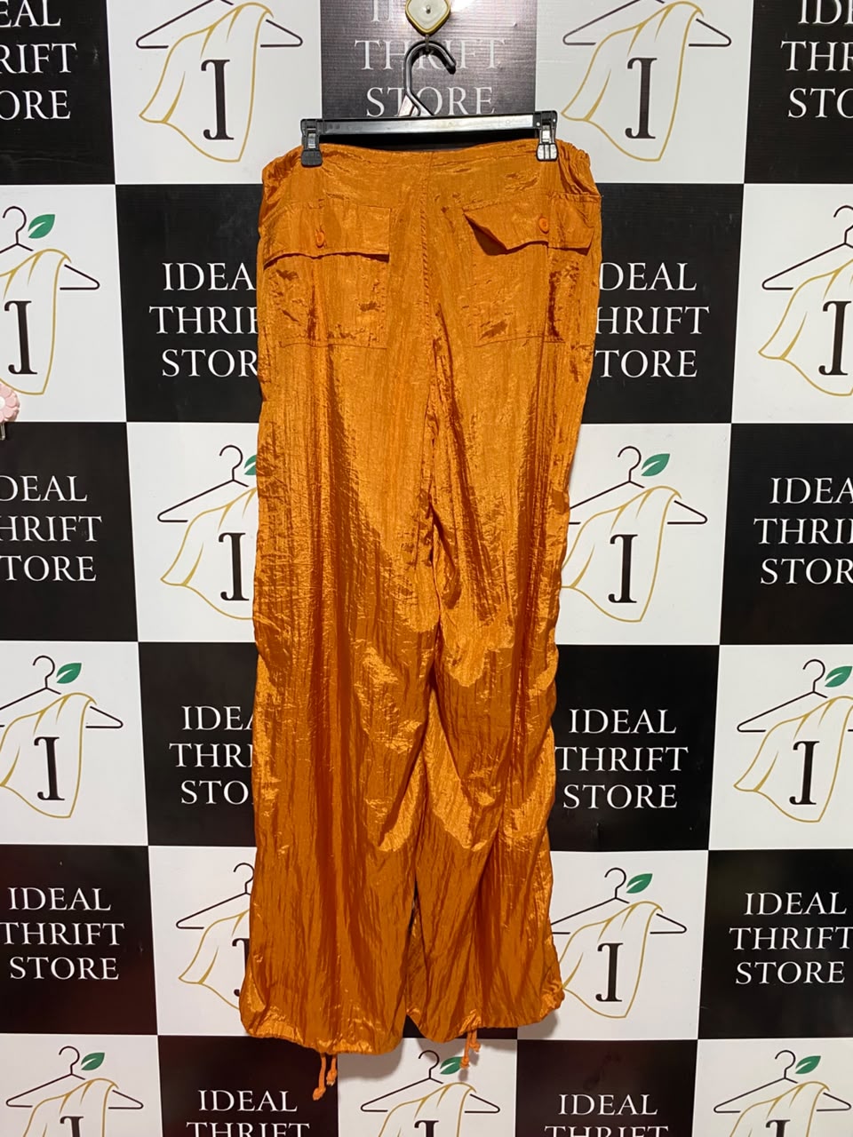 MOTEL |L| WAIST 32| B34| SHINY METALLIC ORANGE RUCHED PARACHUTE CARGO PANTS