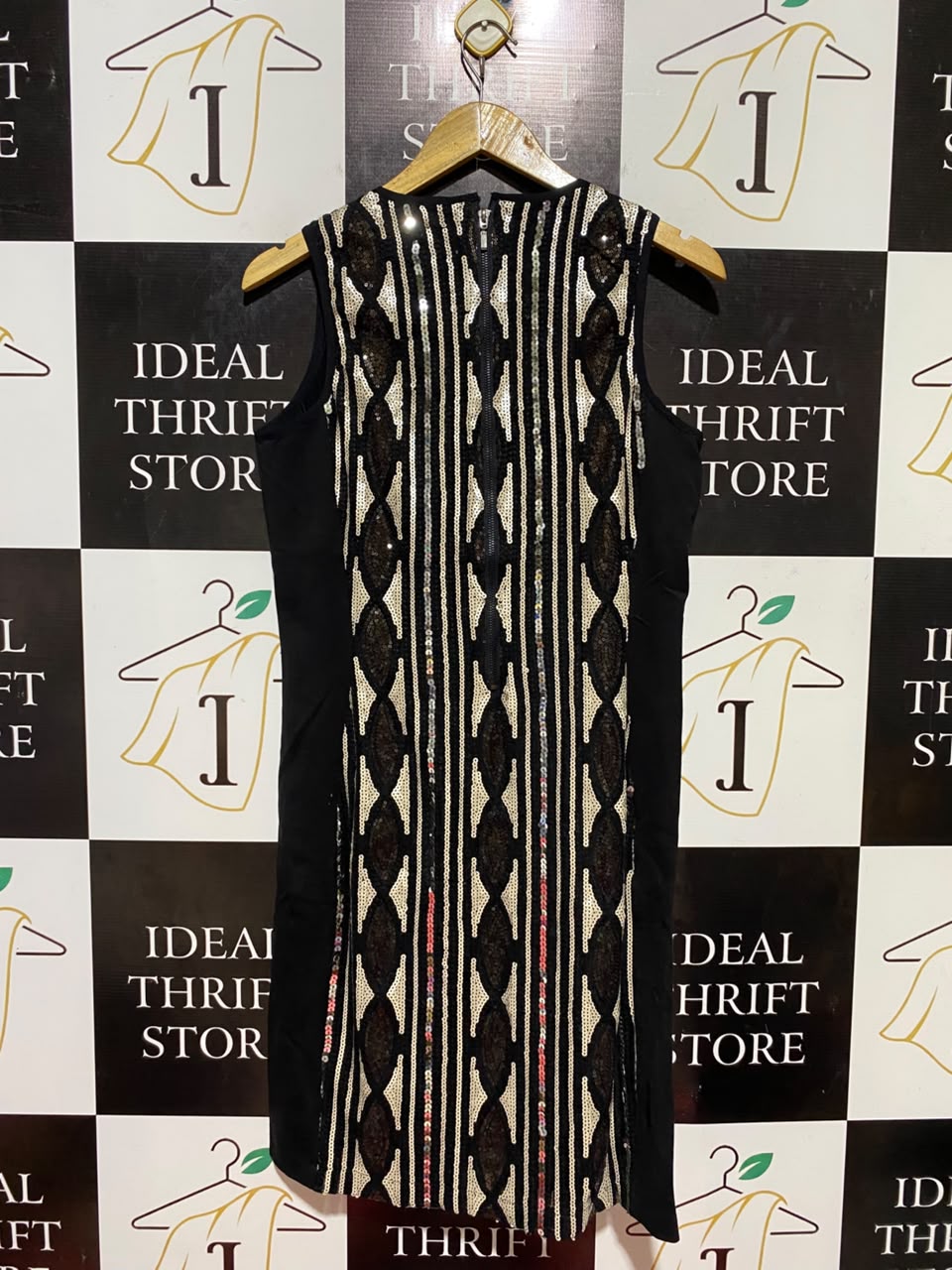 VERY VERY |M| BUST 18| B35| WOMEN'S EMBELLISHED SEQUIN GEOMETRIC PATTERN SLEEVELESS BLACK COCKTAIL DRESS