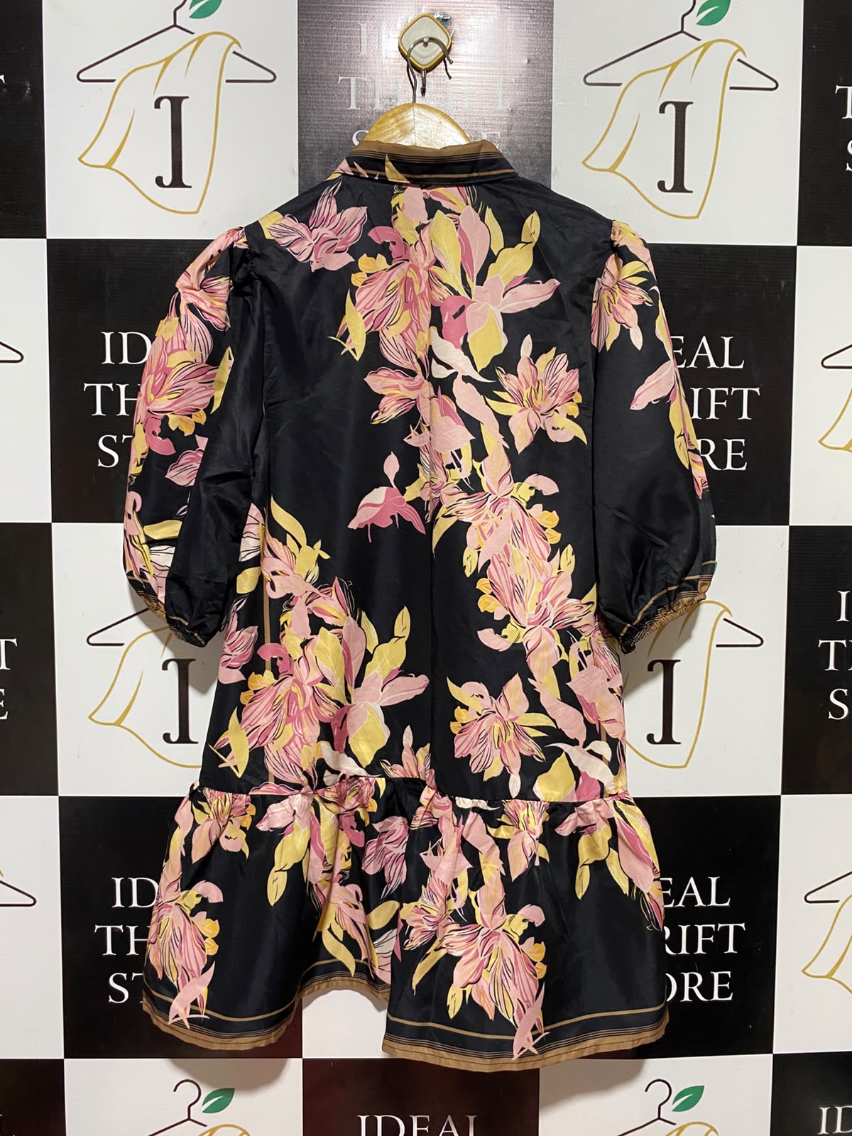 YH & CO |L| BUST 19| B36| BLACK FLORAL BUTTON-DOWN MINI DRESS WITH PUFF SLEEVES