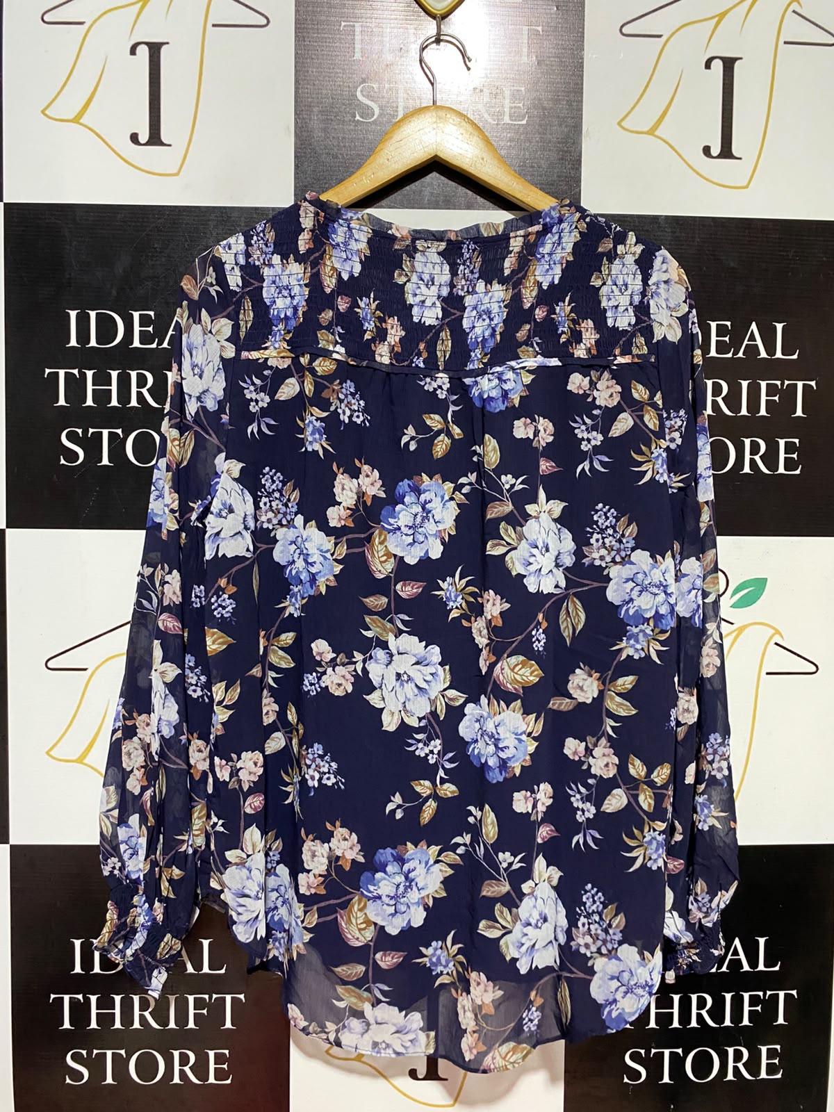 JUST JEANS |XL| BUST 22| B37| NAVY BLUE FLORAL BLOUSE LONG BILLOW SLEEVE BOOHO PEASANT TOP
