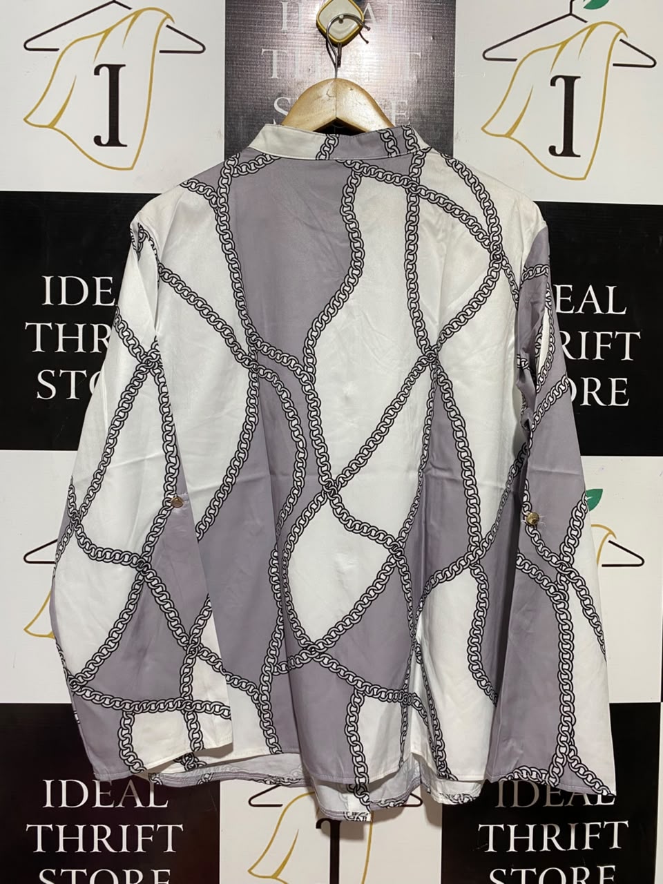 SHEIN CURVE |XL| BUST 23| B37| ELEGANT CHAIN LINK PRINT BUTTON UP BLOUSE MAUVE GREY AND WHITE LONG SLEEVE MANDARIN COLLAR SHIRT