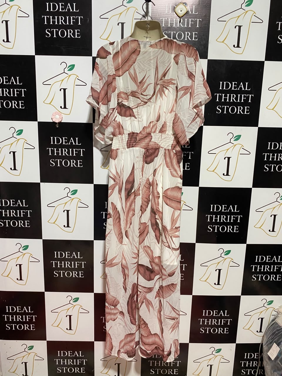 BASQUE |M| BUST FREE |B37| WOMEN'S TROPICAL LEAF PRINT V-NECK MAXI DRESS WITH SMOCKED WAIST AND FLUTTER SLEEVES