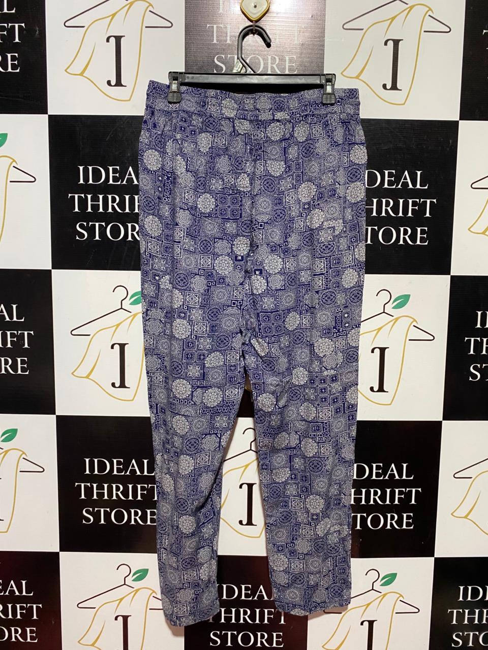 PEACOCKS |L| WAIST 30| B40| CHIC BLUE AND WHITE GEOMETRIC MANDALA PRINT JOGGER PANTS
