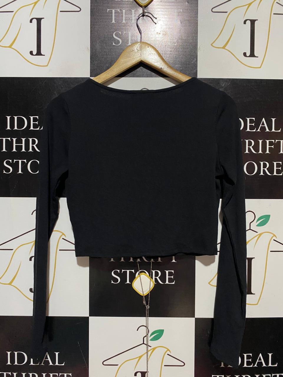 BLUE BLUSH |M| BUST 18| B41| BLACK LACE-UP CROP TOP