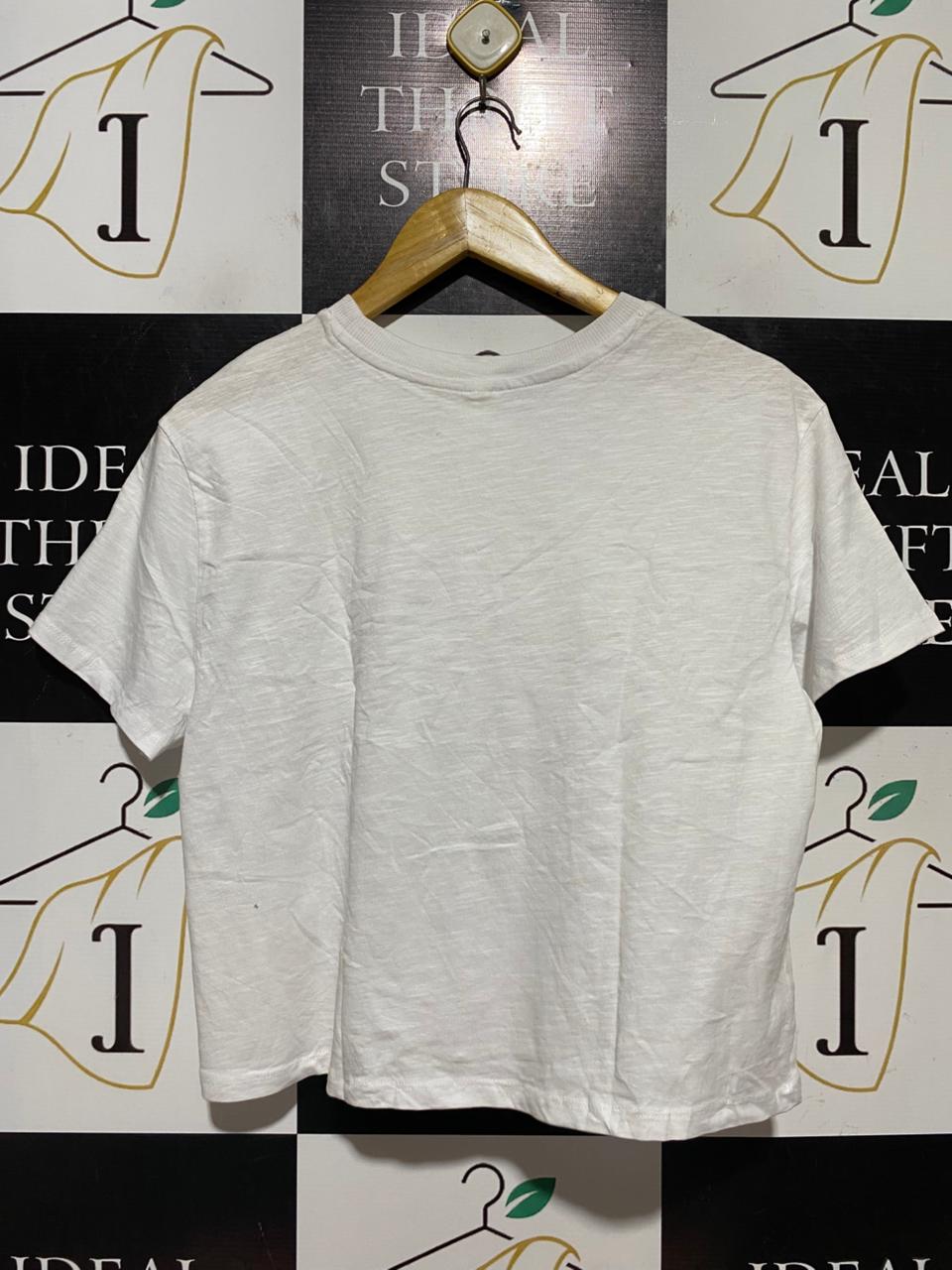 ANKO |L| BUST 20| B42| CLASSIC WHITE SHORT SLEEVE CROP T-SHIRT