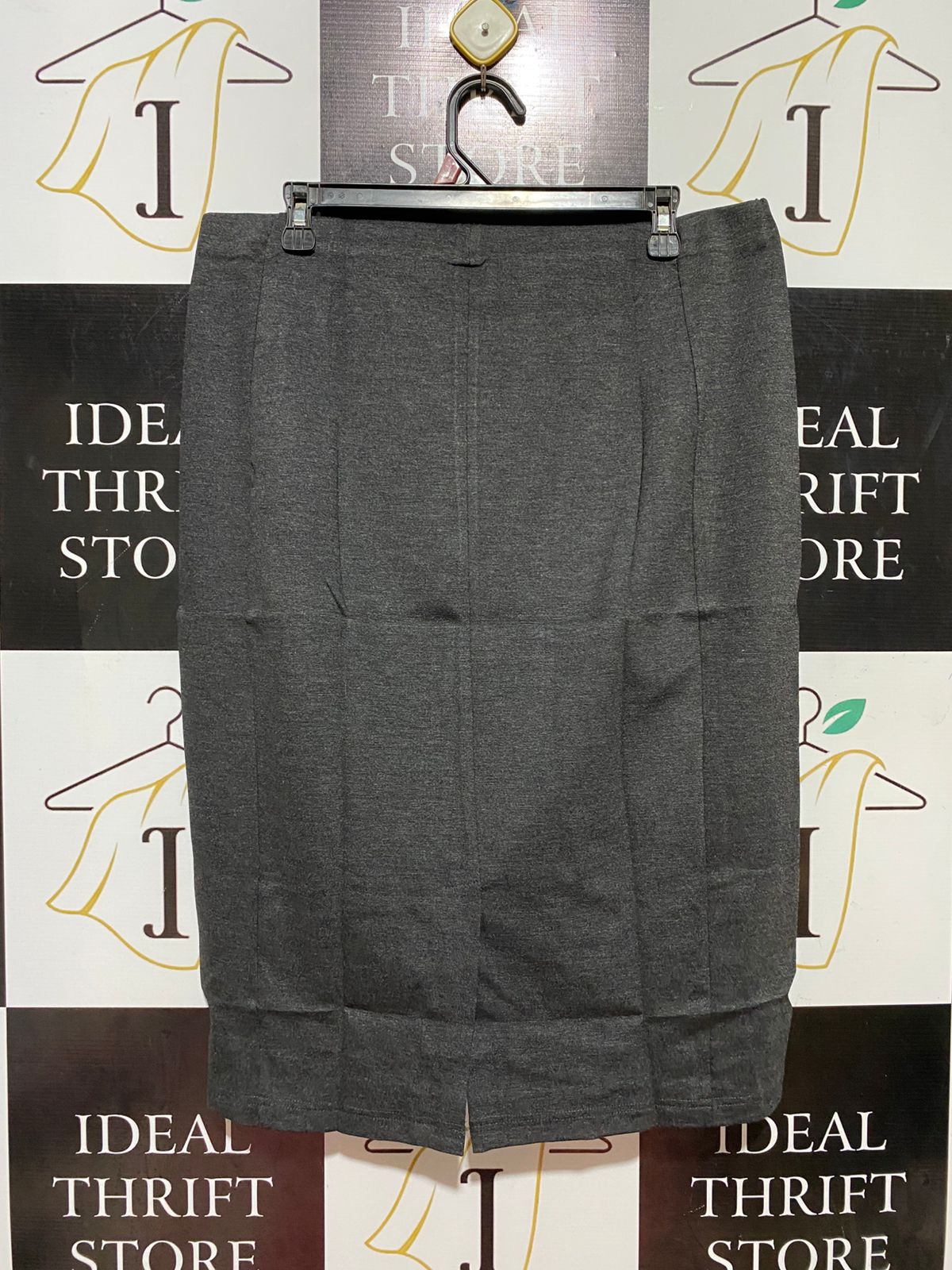 SERRA |XL| WAIST 34| B42| CHARCOAL GRAY KNEE-LENGTH PENCIL SKIRT