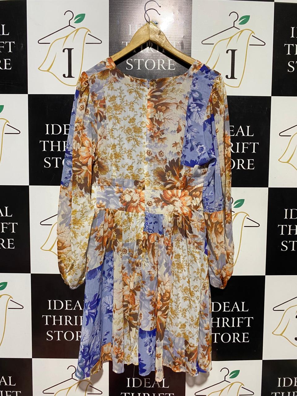DOTTI |M| BUST 18| B44| BLUE AND ORANGE LONG SLEEVE CUTOUT BACKLESS SUMMER DRESS