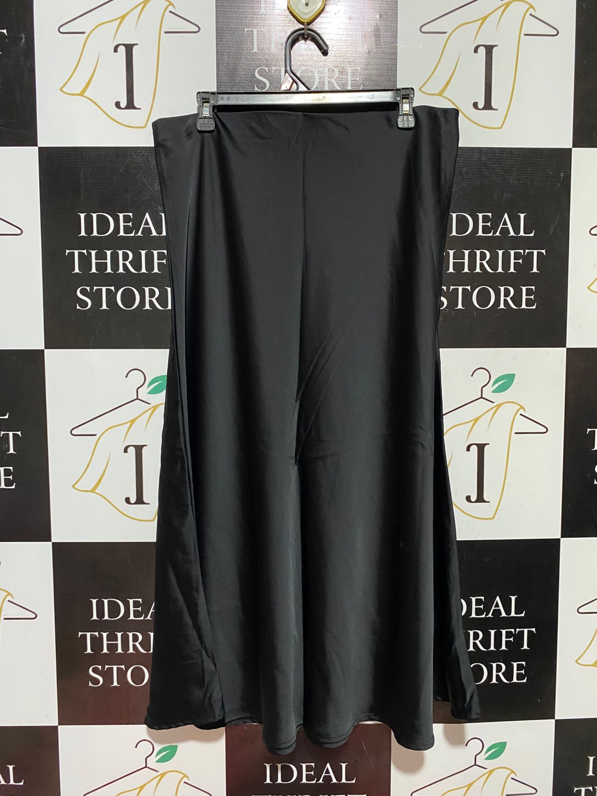 ANKO |XL| WAIST 34| B44| WOMEN'S BLACK SATIN SLIP MIDI SKIRT WITH TAGS