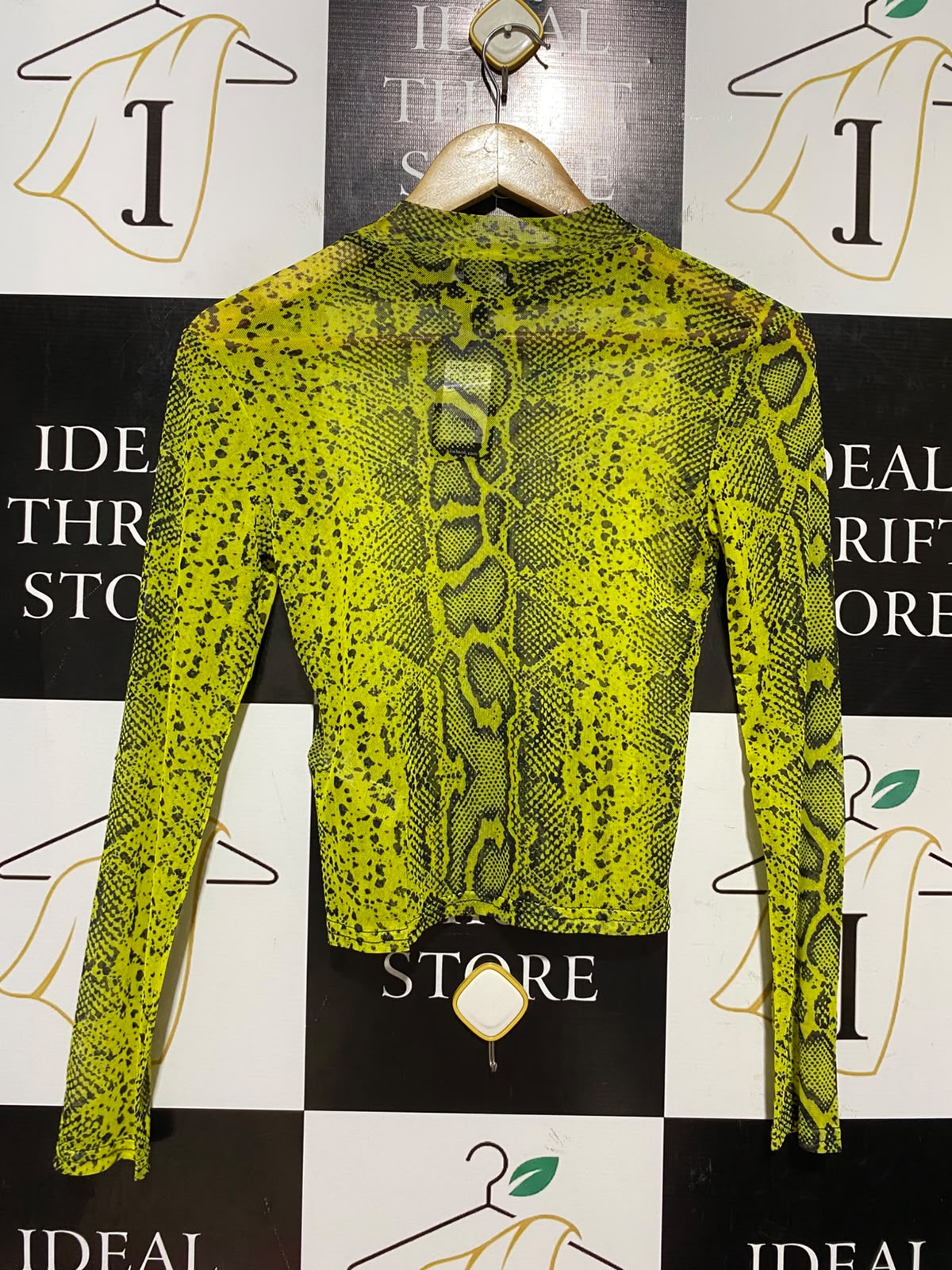 NEW LOOK |S| BUST 14| B46| NEON YELLOW SNAKESKIN MOCK NECK MESH LONG SLEEVE TOP