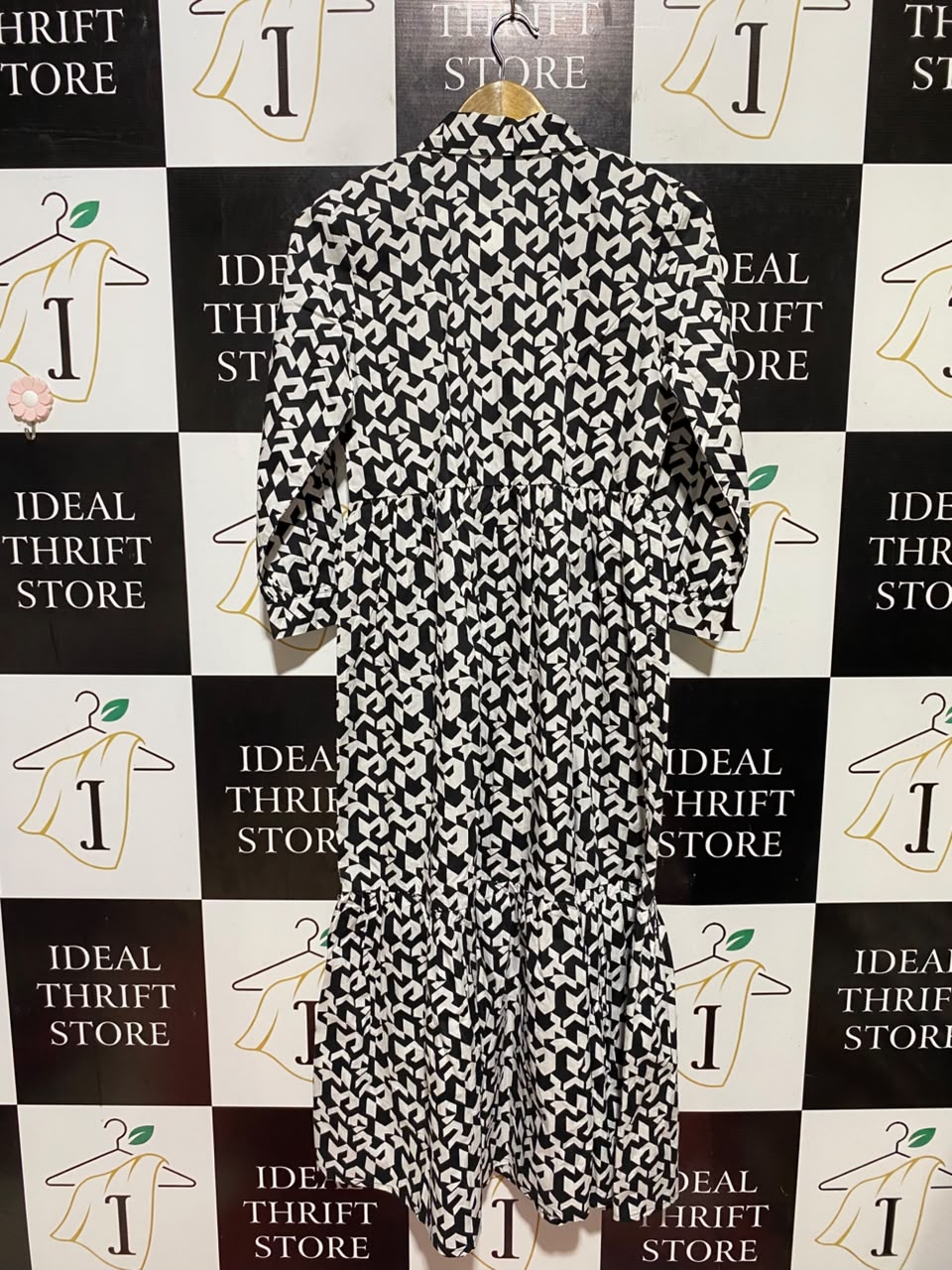 DEFACTO |L| BUST 19| B46| BLACK AND WHITE GEOMETRIC PRINT TIERED SHIRT DRESS