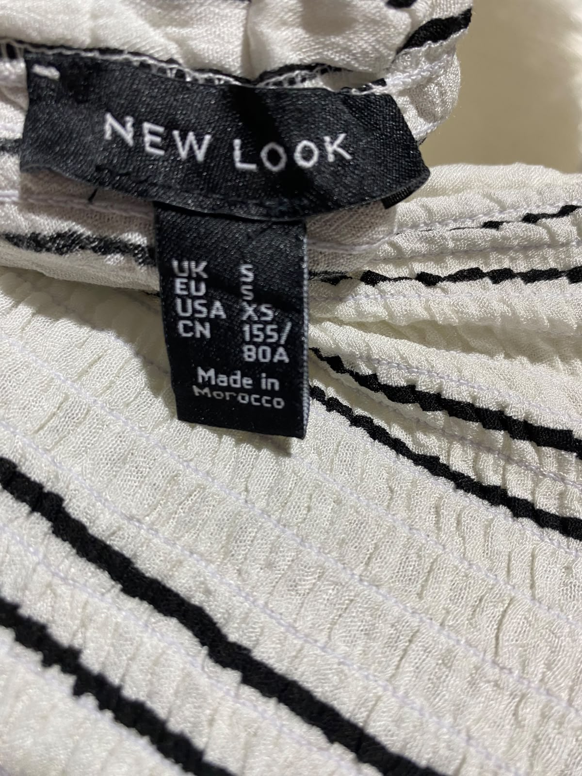 NEW LOOK |XS| BUST 12| B48| WHITE STRIPED SMOCKED MAXI DRESS WITH FLUTTER STRAPS