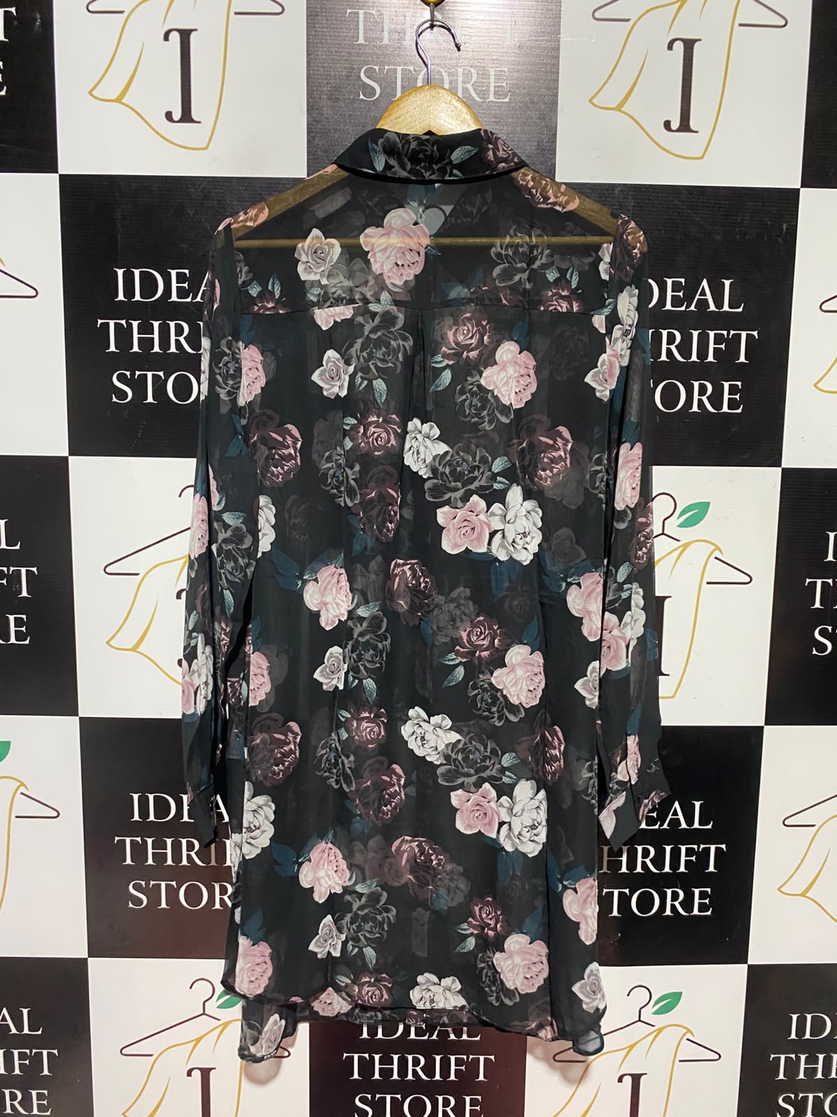 NEW LOOK |XL| BUST 23| A1| MATERNITY BLACK ROSE FLORAL SHEER BUTTON-DOWN TUNIC BLOUSE
