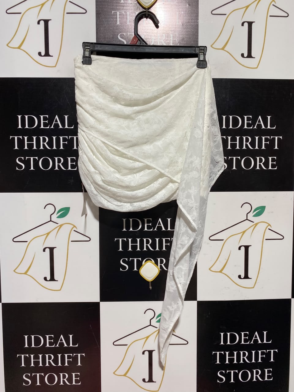 EGO |S| WAIST 26| A1| WHITE LACE RUCHED ASYMMETRICAL MINI SKIRT WITH DRAMATIC DRAPED SASH
