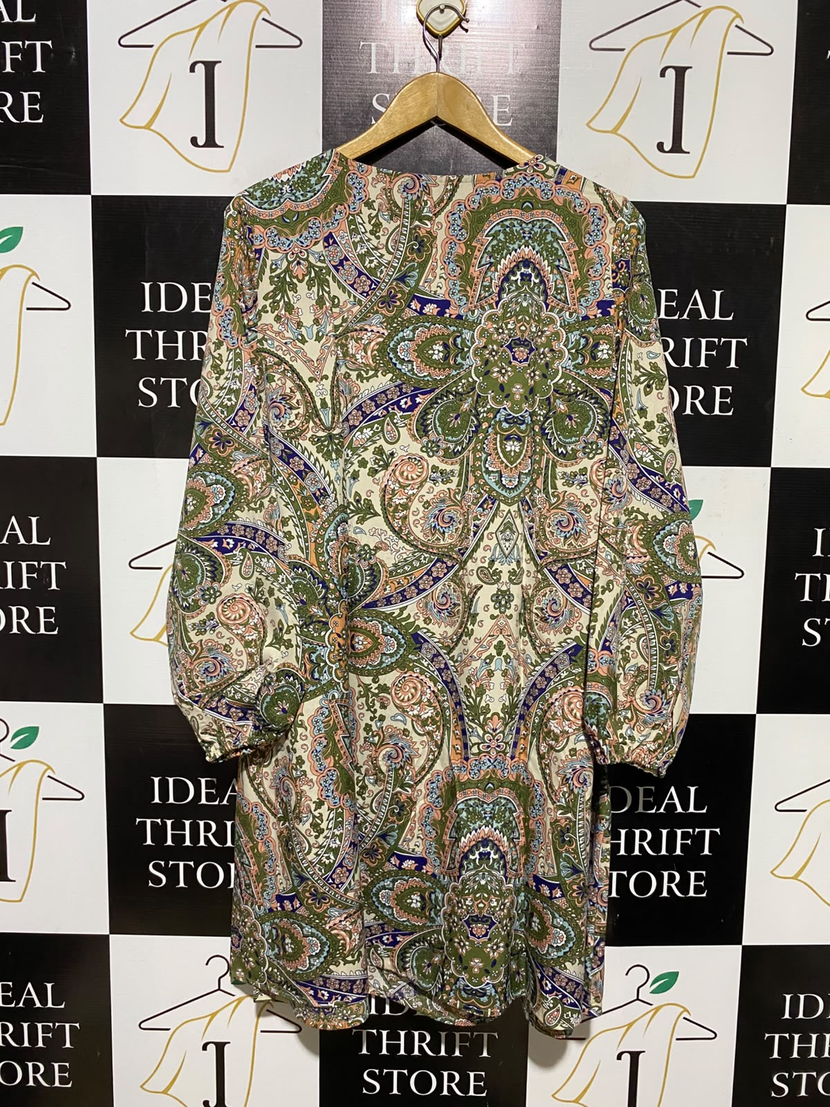 SHEIN |L| BUST 22| A3| BOHEMIAN TIERED PAISLEY PRINT LONG SLEEVE MINI DRESS