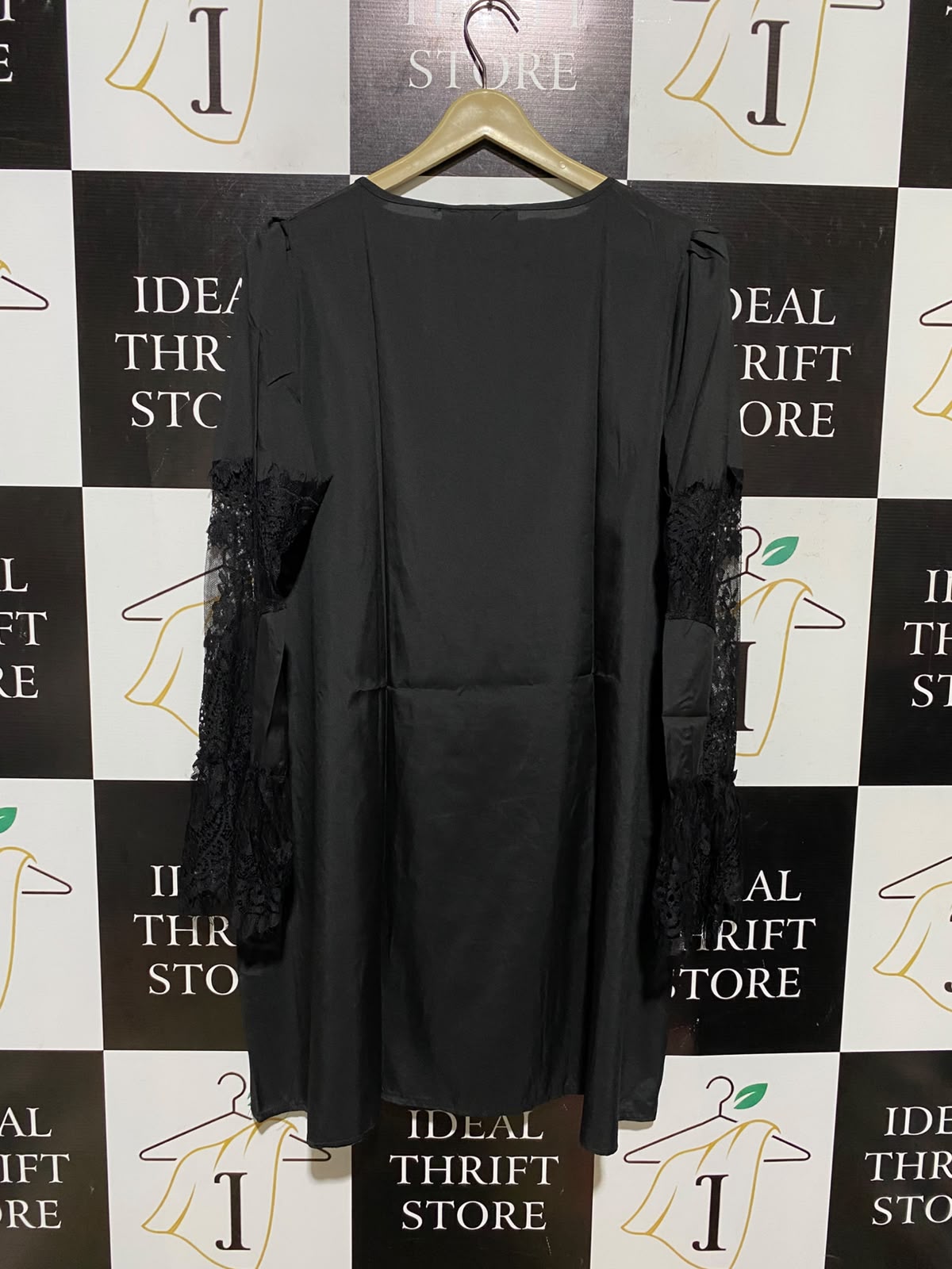 ZAN ZEA |L| BUST 20| A2| ELEGANT BLACK SHIFT DRESS WITH INTRICATE LACE BELL SLEEVES