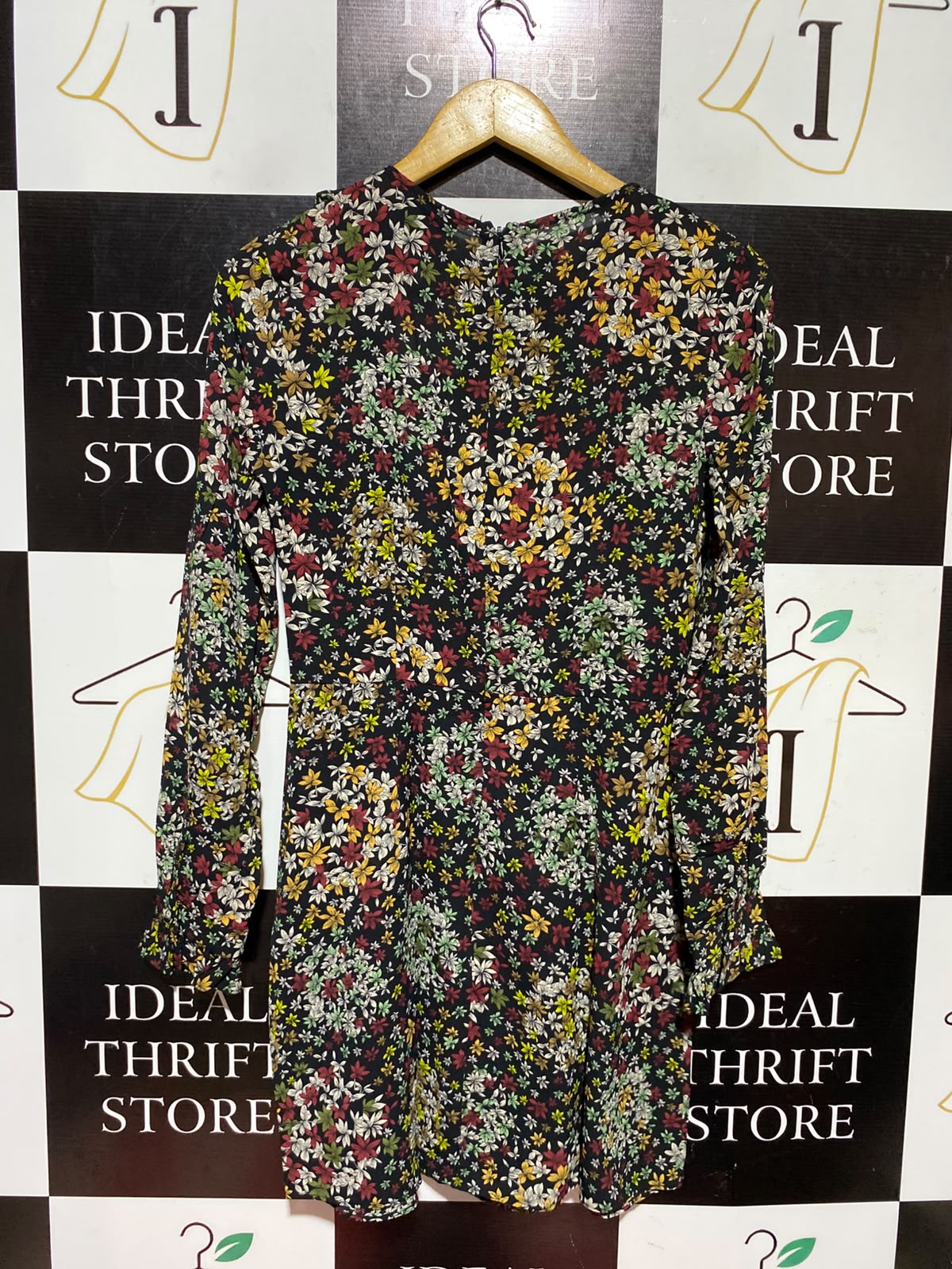 TOP SHOP |M| BUST 17| A4| BLACK FLORAL RUFFLE-DETAIL DRESS CHIC FLORAL PRINT LONG-SLEEVE MINI DRESS