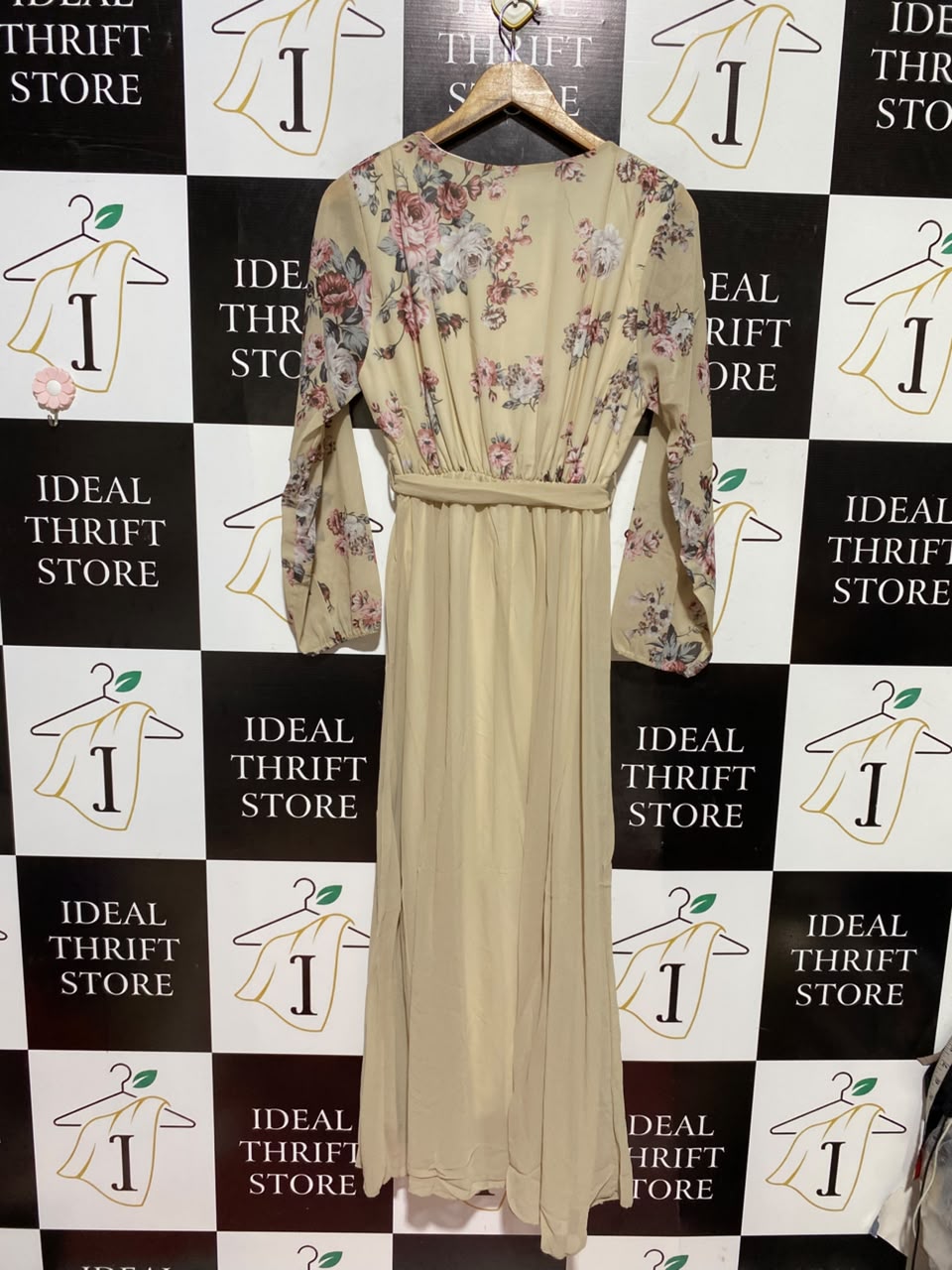 FASHION |M| BUST 16| A5| FLORAL CHIFFON BELTED MAXI DRESS - ELEGANT BEIGE LONG-SLEEVE DRESS