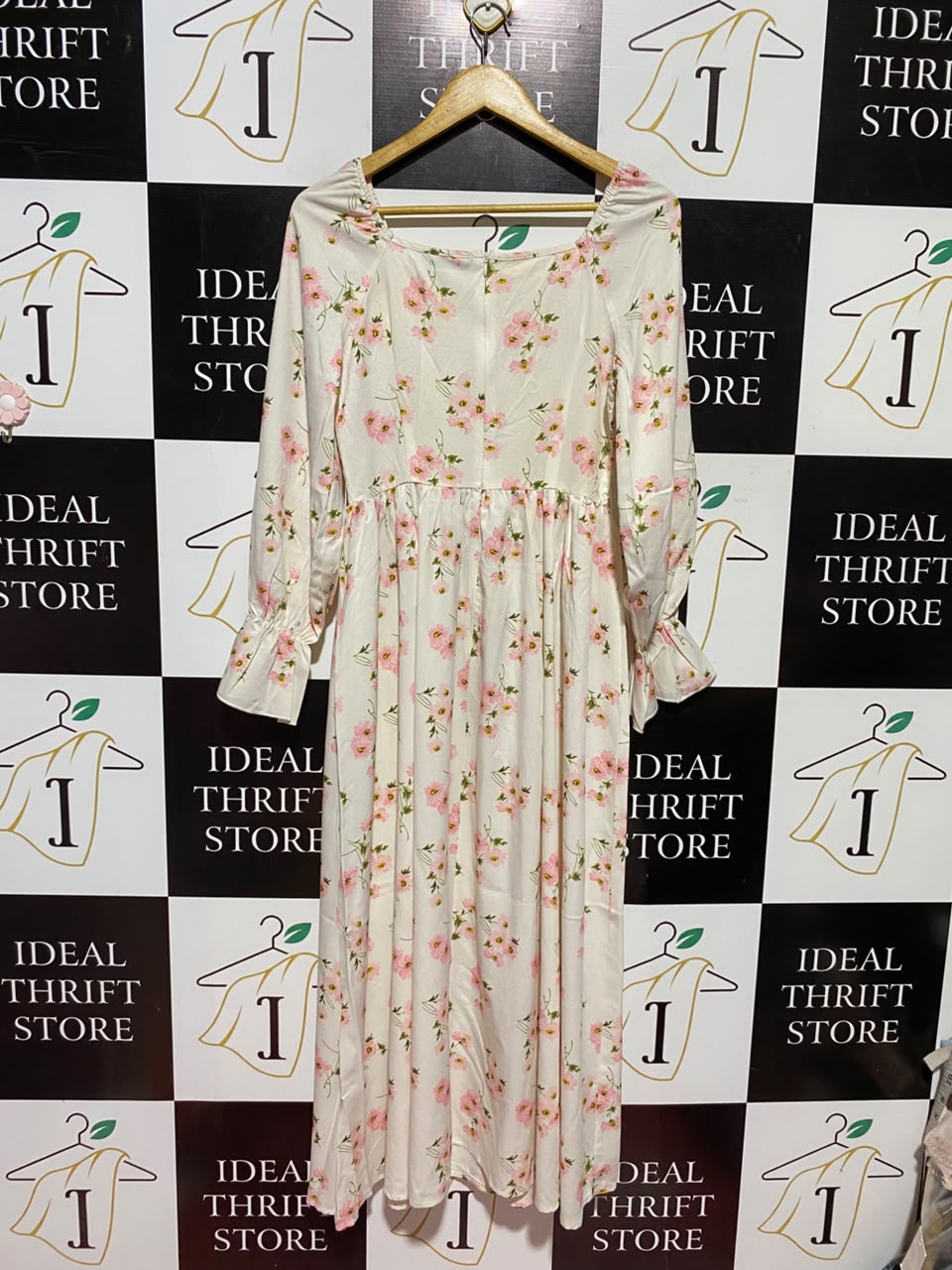 SHEIN |S| BUST 16| A6| FLORAL SMOCKED BODICE SQUARE-NECK MAXI DRESS