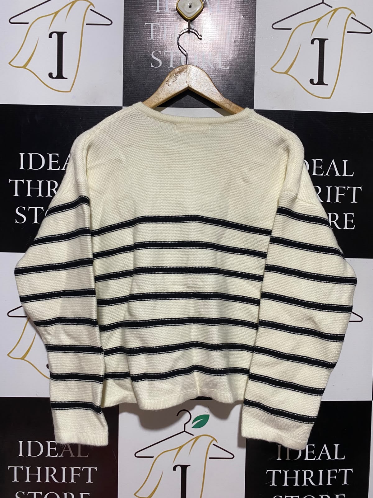 ALICEDUDU |XL| BUST 22| A6| CREAM & NAVY STRIPED KNIT CARDIGAN - GOLD BUTTON LONG SLEEVE SWEATER