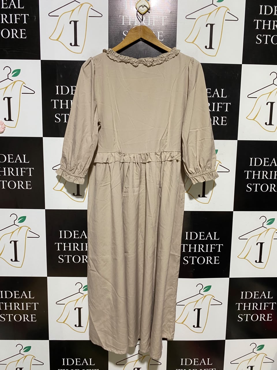 SHEIN |L| BUST 19| A7| BEIGE RUFFLE-TRIMMED BUTTON-FRONT EMPIRE WAIST MIDI DRESS