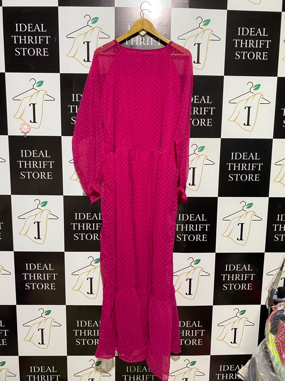 BOOHOO |XL| BUST 23| A7| HOT PINK DOBBY CHIFFON RUFFLE V-NECK MAXI DRESS
