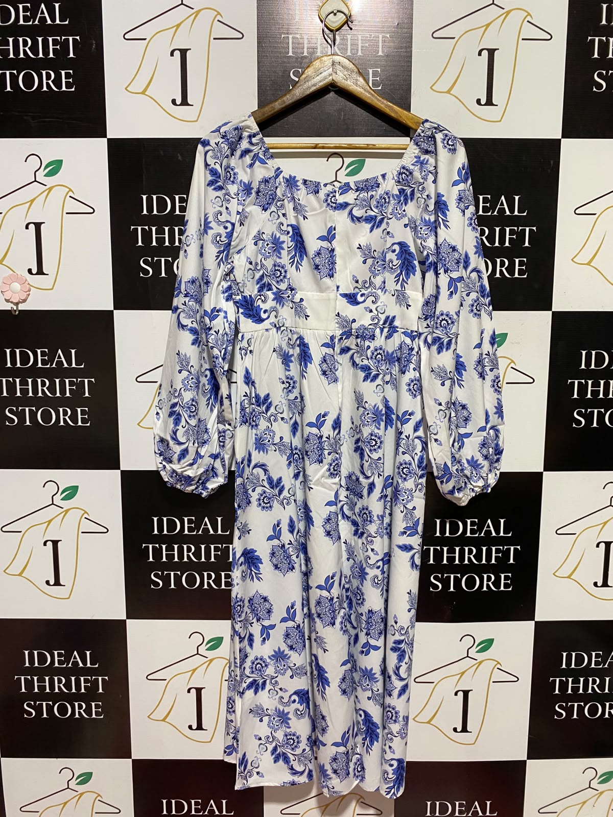 SHEIN |M| BUST 17| A8| BLUE AND WHITE FLORAL PRINT LONG SLEEVE MAXI DRESS
