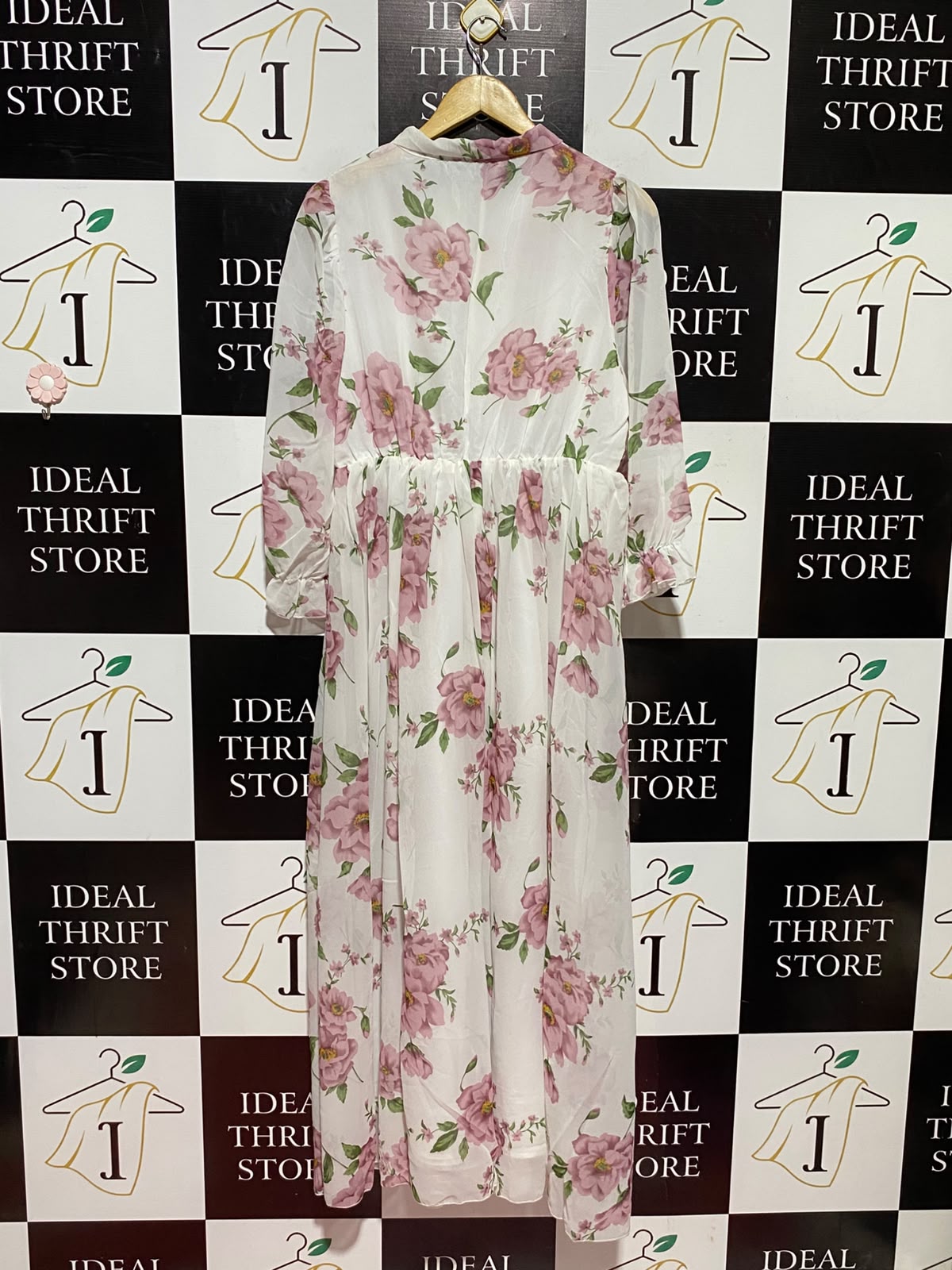 SHEIN CURVE |XL| BUST 18| A11| ROMANTIC FLORAL TIE-NECK CHIFFON MAXI DRESS - WHITE & PINK