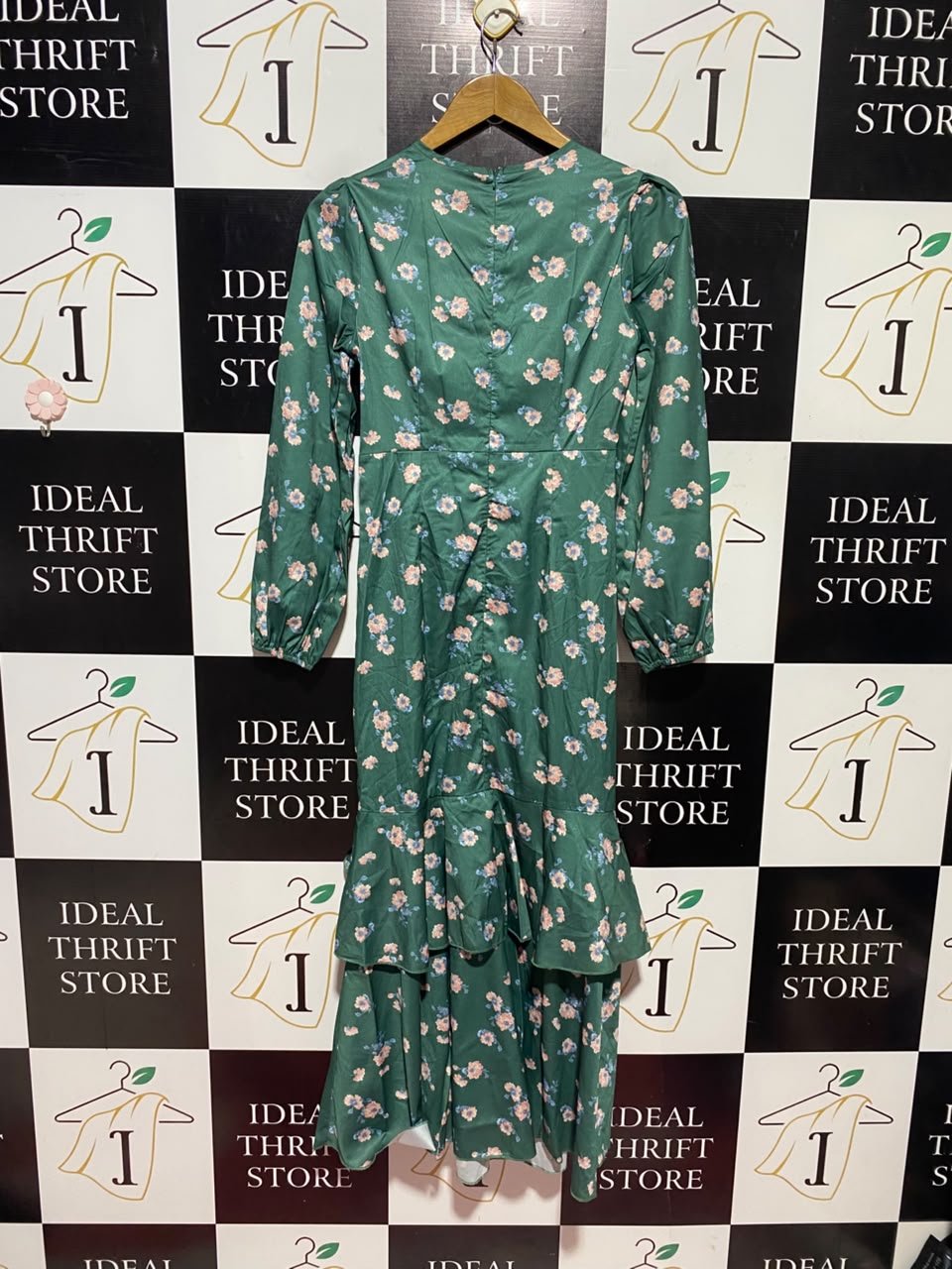 SHEIN |XS| BUST 15| A13| EMERALD GREEN FLORAL RUCHED MAXI DRESS - LONG SLEEVE TIERED DRESS