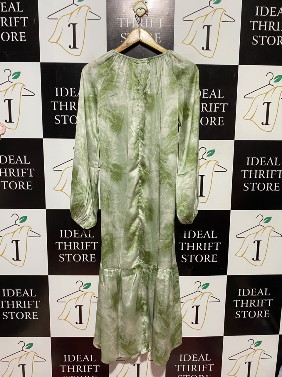 SHEIN |S| BUST 20| A16| SAGE GREEN TIE-DYE SATIN MAXI DRESS - LONG PUFF SLEEVE KEYHOLE NECK TIERED BOHO DRESS