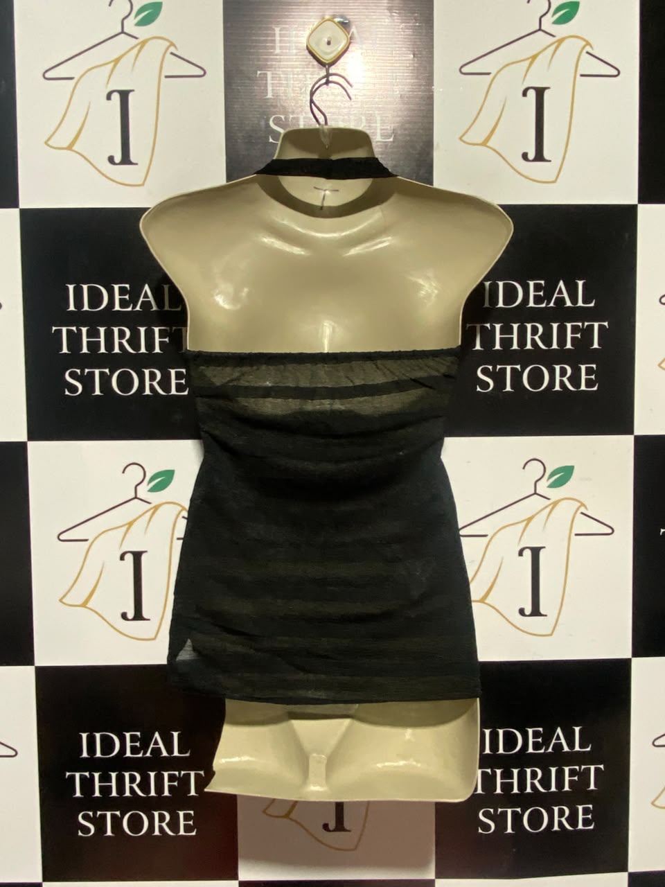 |S| BUST 16| A18| WOMEN’S ELEGANT BLACK HALTER NECK TOP WITH RIBBON TIE-FRONT