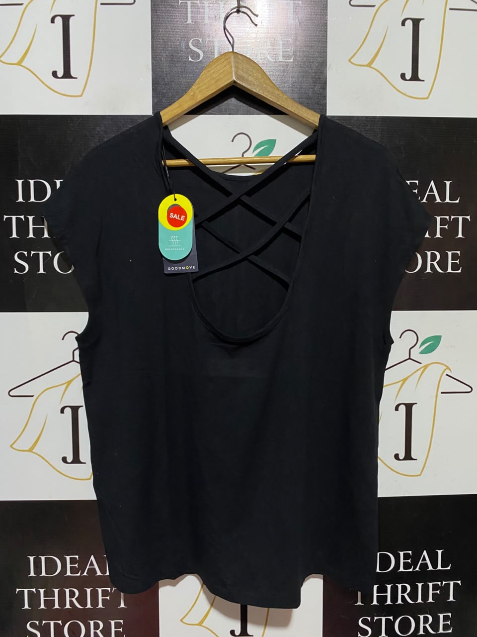 M&S |M| BUST 21| A18| GOODMOVE BLACK BREATHABLE ATHLETIC CAP-SLEEVE TOP