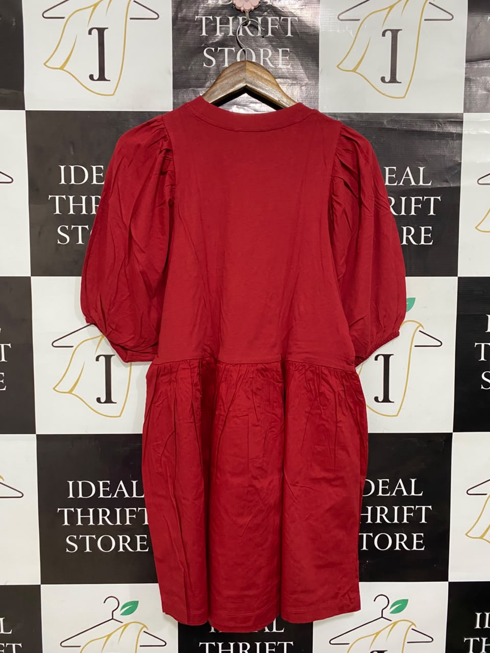 NEXT |M| BUST 18| A21| RED PUFF SLEEVE TIERED MIDI DRESS