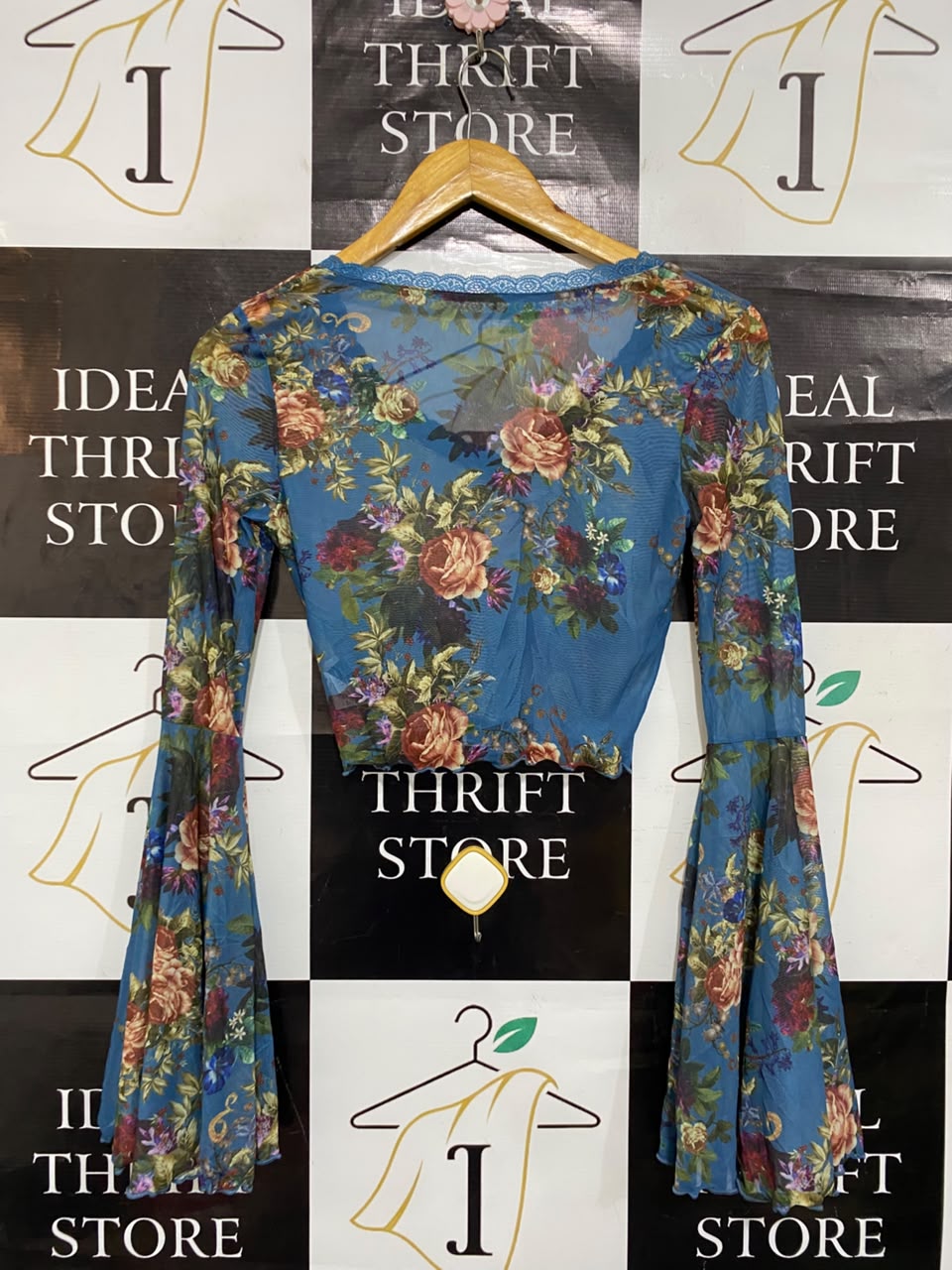 SHEIN |S| BUST 15| A21| BLUE FLORAL MESH CROP TOP V-NECK BELL SLEEVE SHEER BOHO SHIRT VINTAGE VIBE