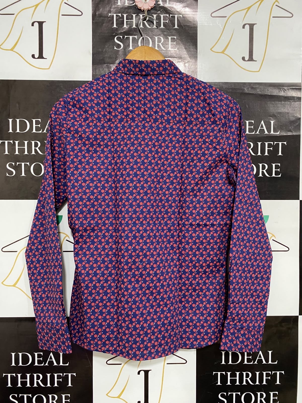 U S POLO ASSN |L| BUST 18| A24| NAVY BLUE AND RED FLORAL PRINT LONG-SLEEVE BUTTON-UP SHIRT | CLASSIC TAILORED BLOUSE