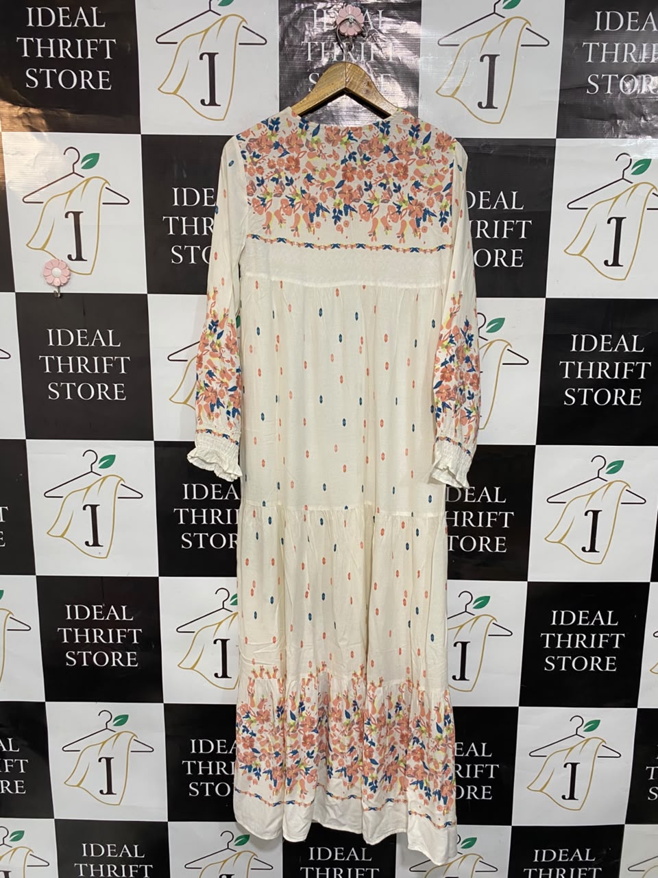 SAYGI |L| BUST 19| A24| CREAM AND CORAL FLORAL BOHEMIAN TIERED MAXI DRESS