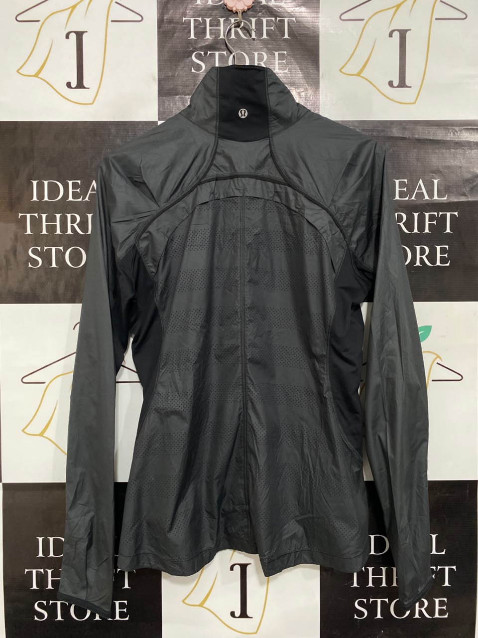 LULULEMON |L| BUST 20| WOMEN'S BLACK LIGHTWEIGHT WINDBREAKER FULL-ZIP ATHLETIC RUNNING JACKET