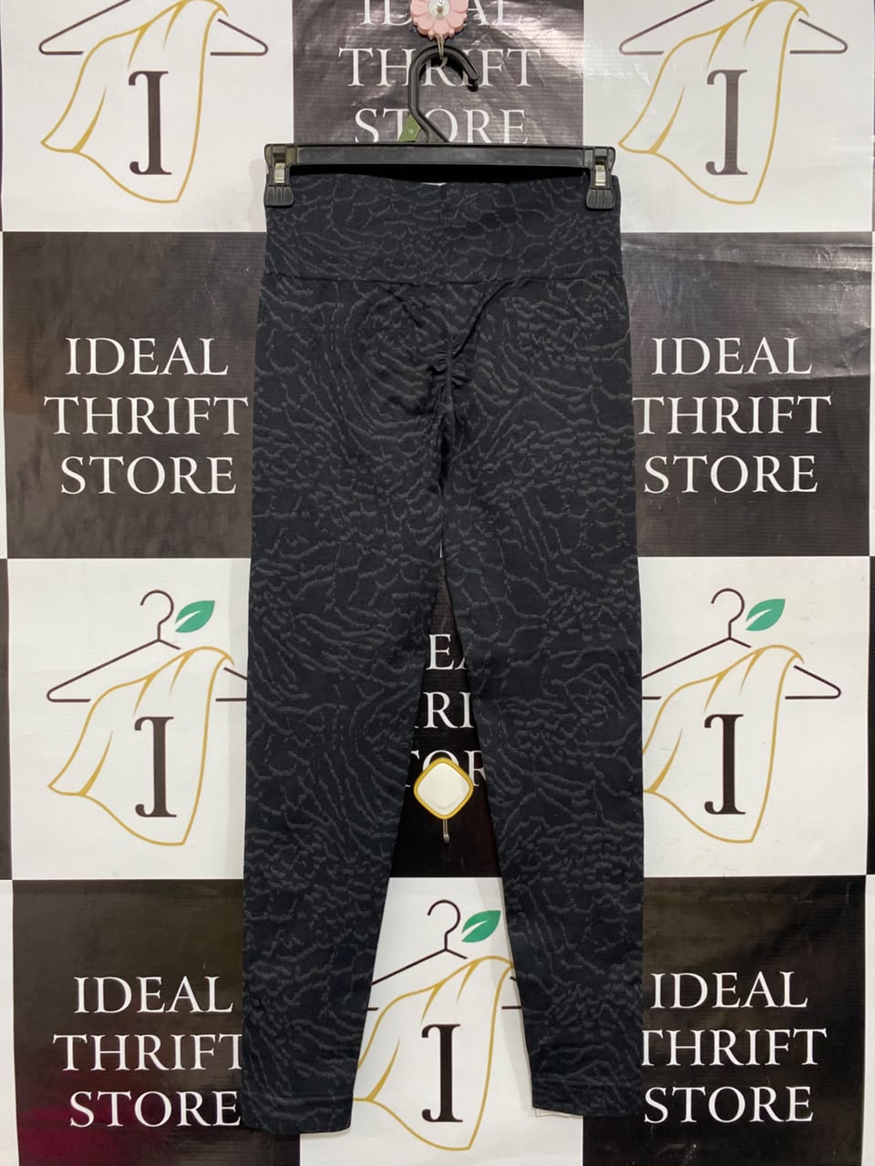 GYMSHARK |XS| WAIST 24| CHARCOAL BLACK ANIMAL/ANIMALIAN PRINT HIGH-WAISTED SEAMLESS LEGGINGS