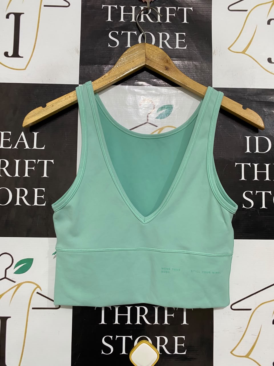 LULULEMON |XS| BUST 13| MINT GREEN LOGO CROP TOP SPORTS BRA ACTIVEWEAR