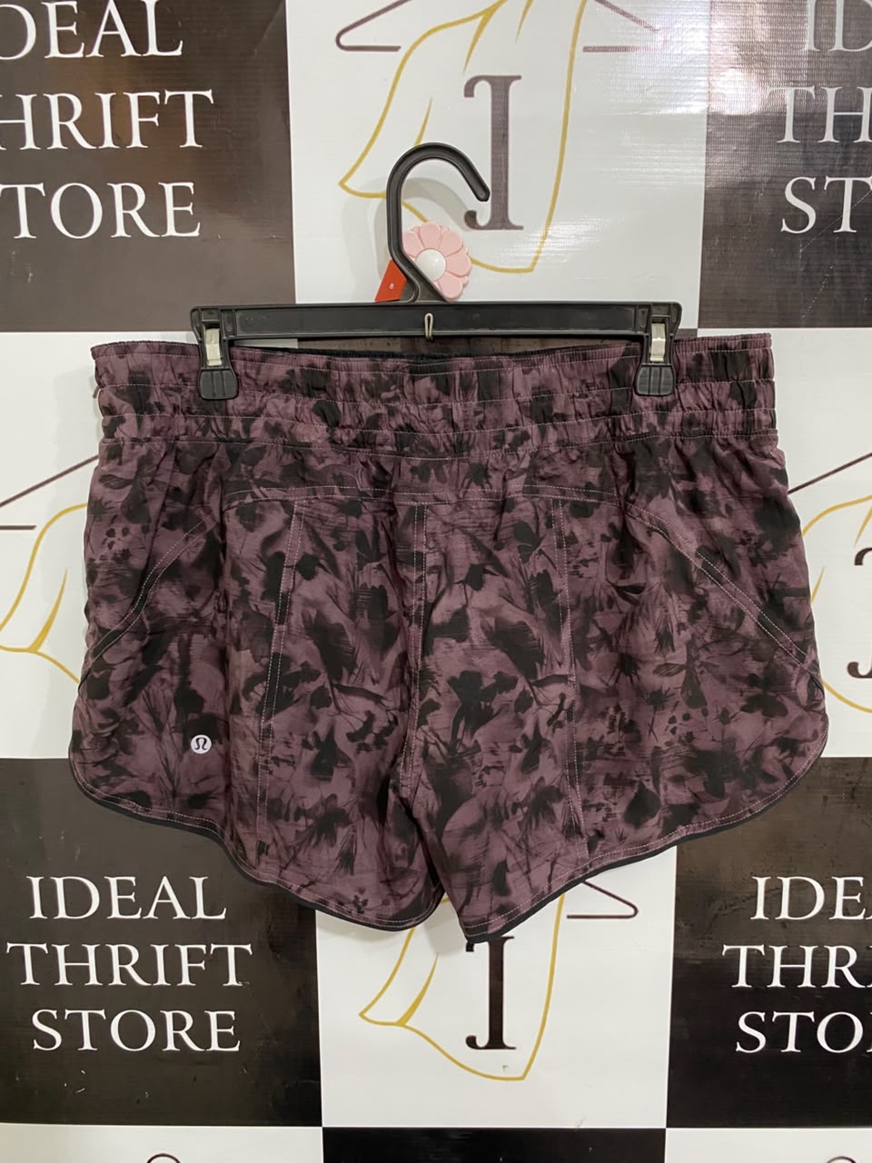 LULULEMON |XL| WAIST 34| MAUVE FLORAL PRINT LAYERED RUNNING SHORTS ACTIVEWEAR