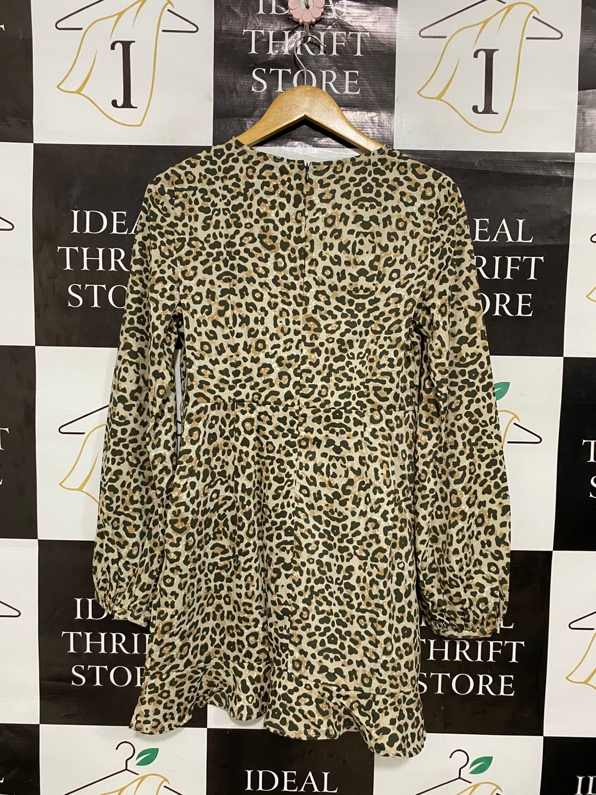 NA KD |S| BUST 16| A29| OLIVE & BEIGE LEOPARD PRINT LONG-SLEEVE RUFFLE MINI DRESS
