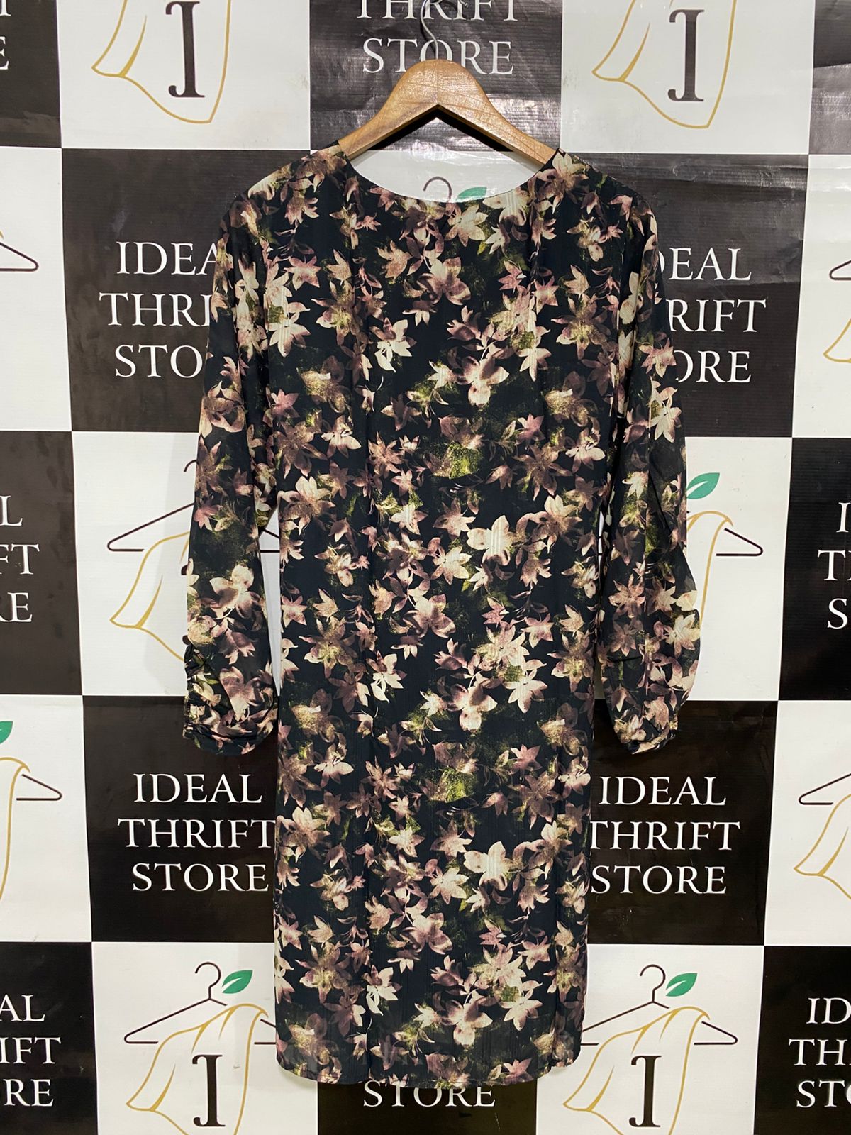 ST FROCK |M| BUST 18| A31| BLACK & DUSTY PINK FLORAL PRINT TIE-WAIST LONG-SLEEVE MIDI DRESS