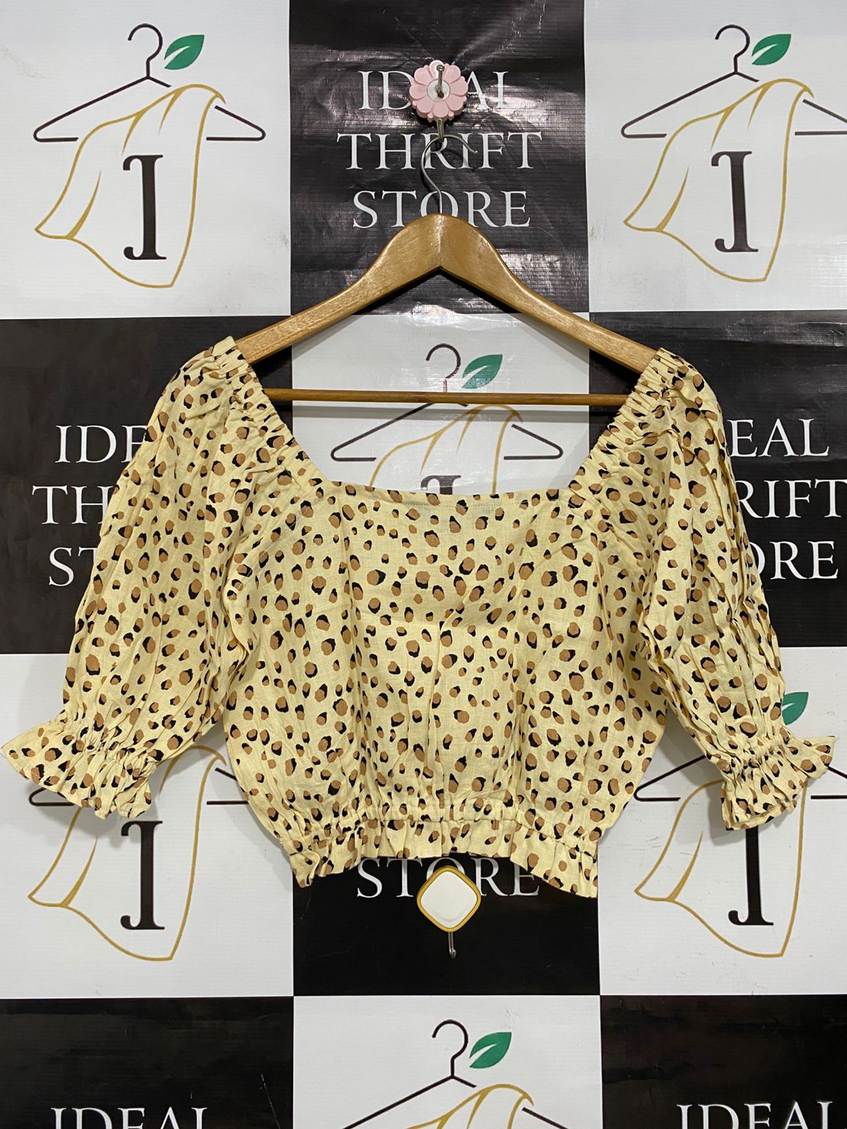 KIVARI |XS| BUST 18| A30| ANIMAL PRINT SQUARE-NECK CROPPED BLOUSE