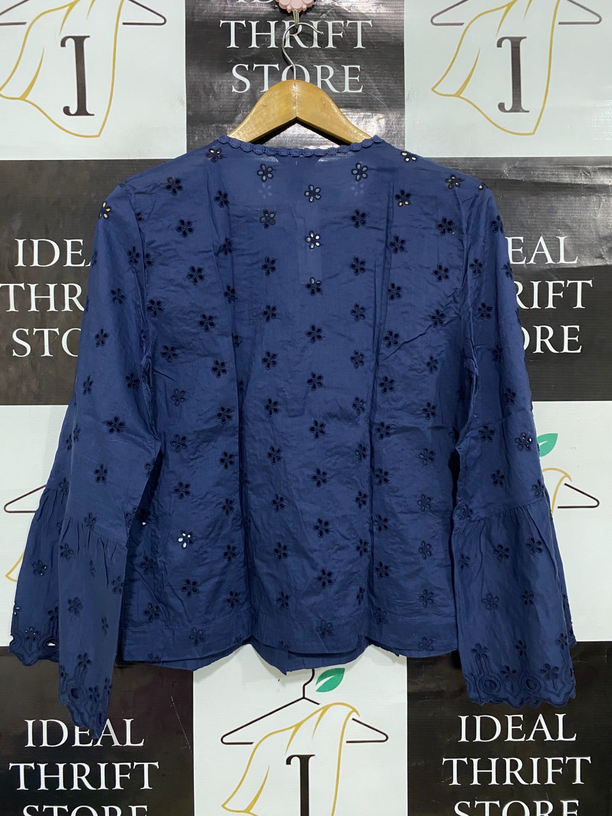 J CREW |S| BUST 20| A31| BLUE EYELET EMBROIDERY RUFFLE-TRIM BLOUSE
