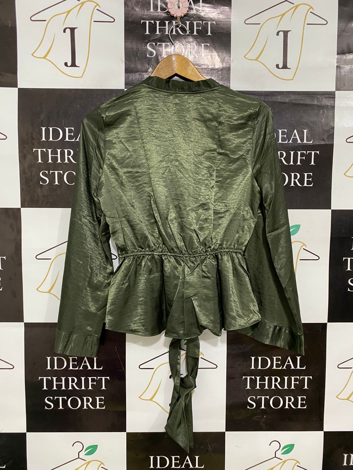 RIVER ISLAND |M| BUST 18| A33| OLIVE GREEN SATIN TIE-FRONT LONG-SLEEVE BLOUSE