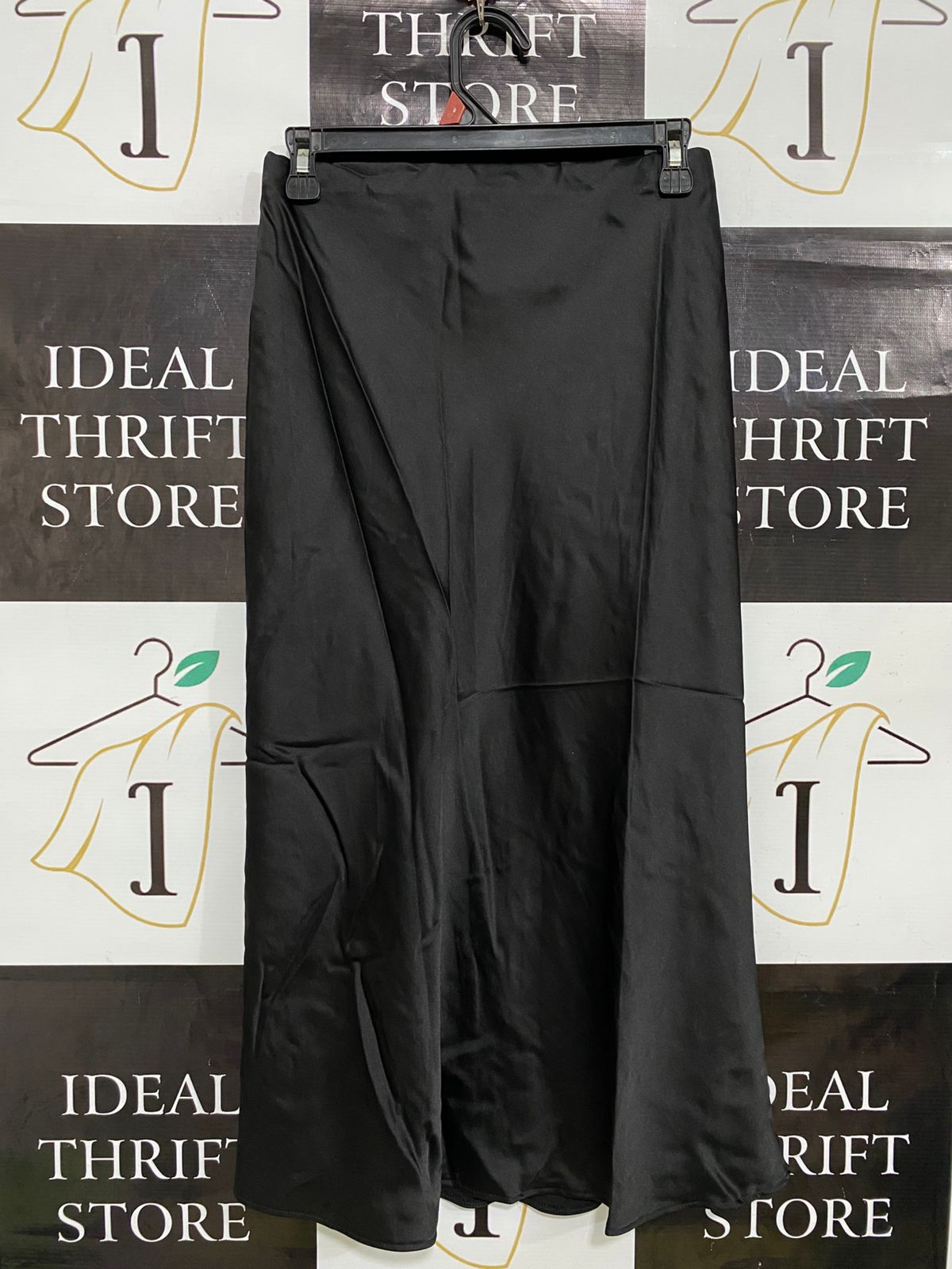 LIPSY |S| WAIST 26| A33| BLACK SATIN BUTTON-ACCENT SLIT MIDI SKIRT